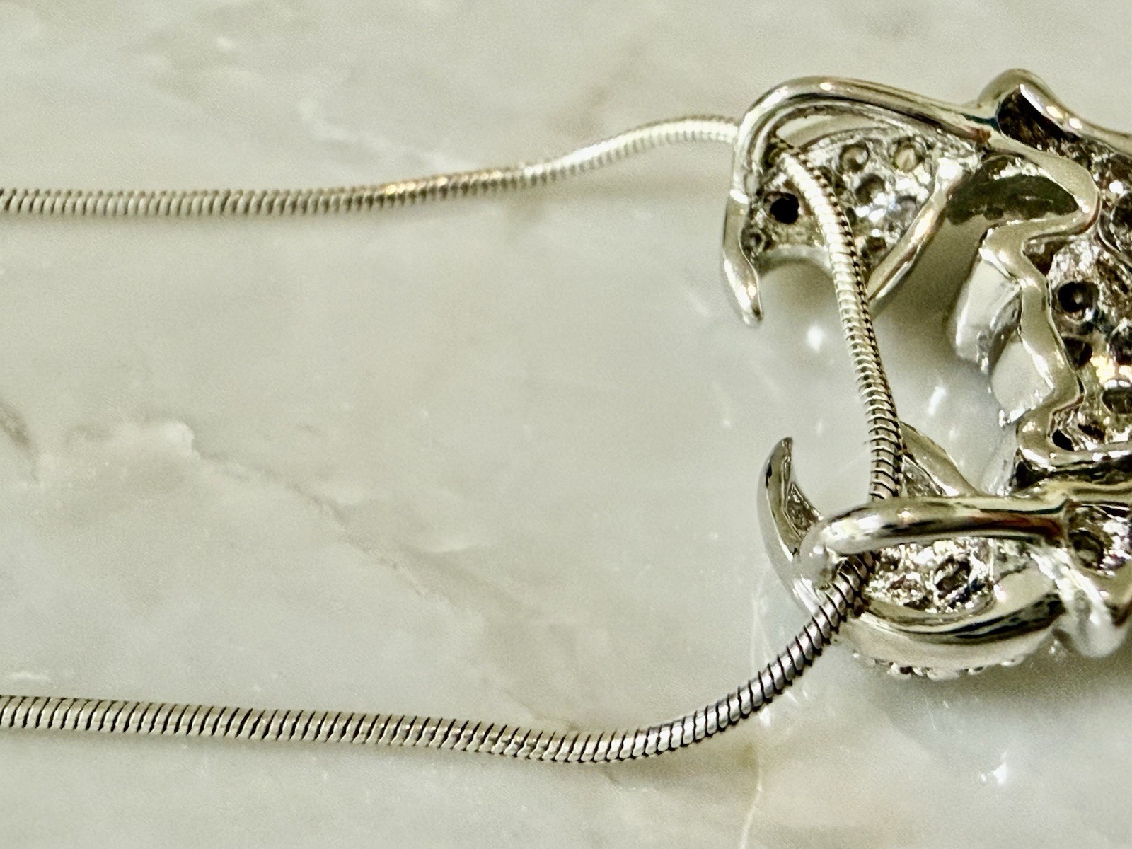 Elegant 925 Sterling Silver Crab Pave Crystal-Glass Pendant w/ 925 Chain 18-19″