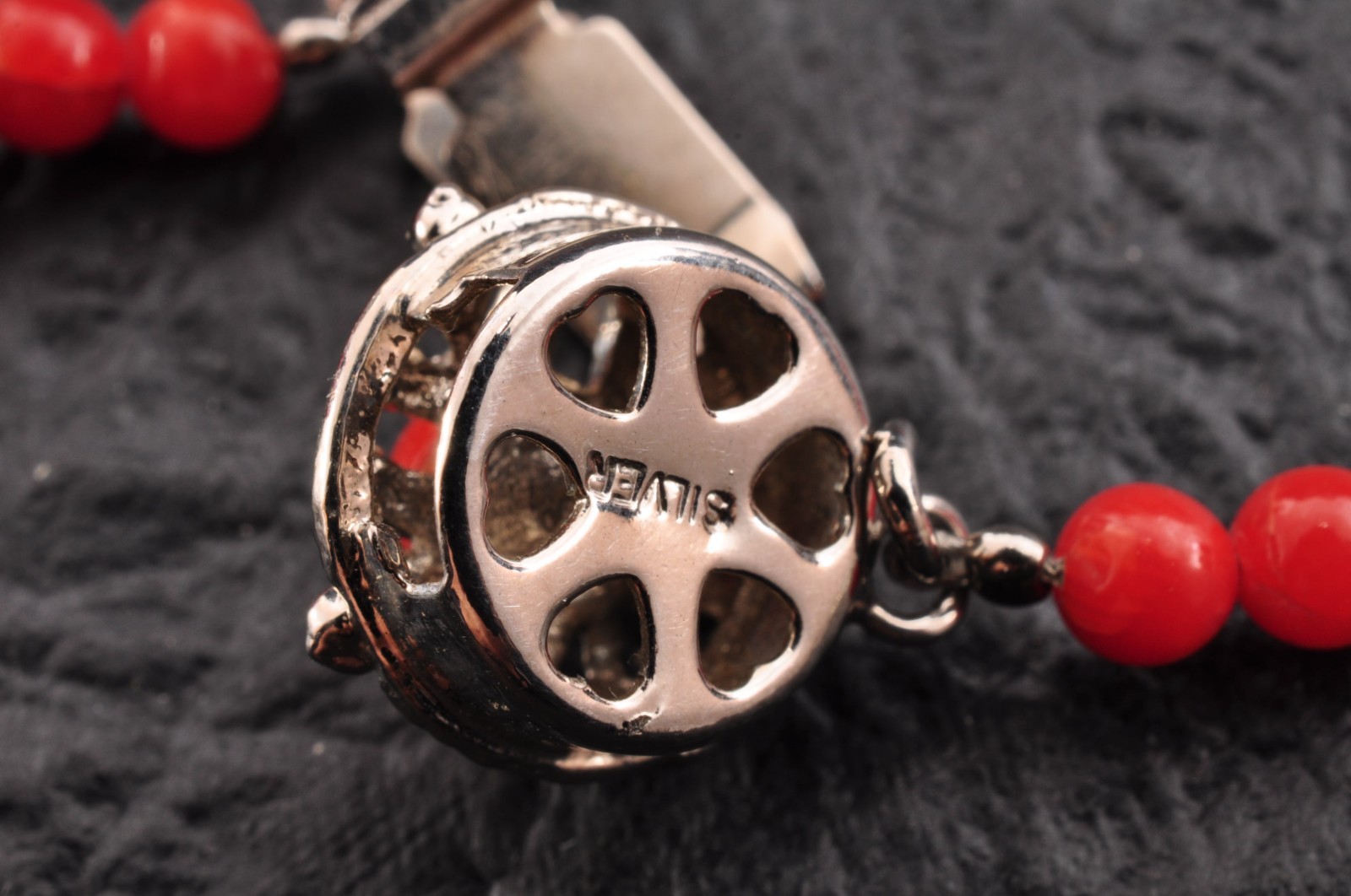 925 silver clasp, red coral undyed Rosary-style necklace (67.5ct) Certification.