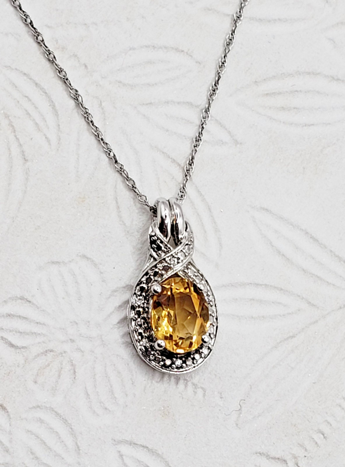 Yellow Oval Citrine & CZ Halo Pave Pendant Necklace 18″ Sterling Silver 925