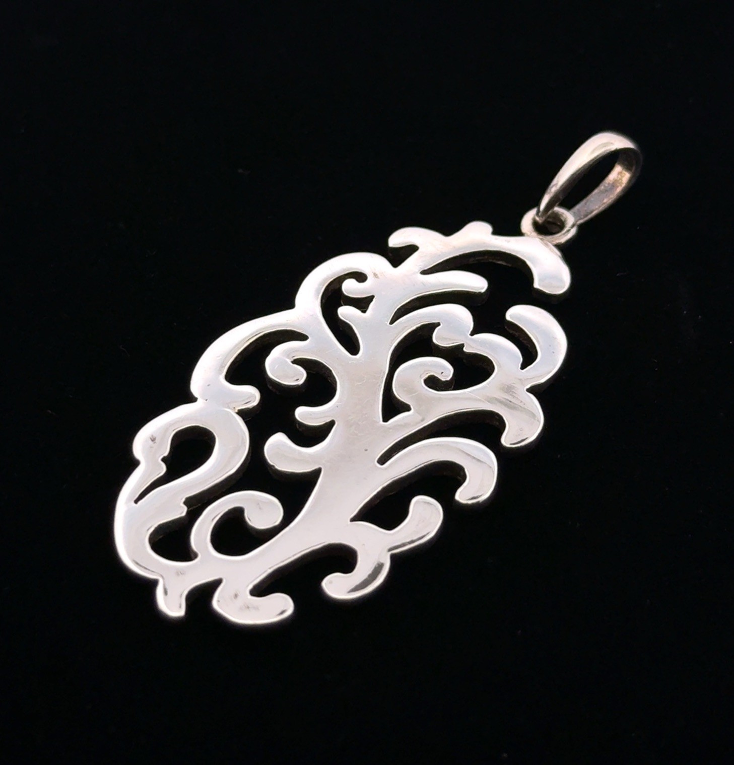BARSE Thailand 925 Sterling Silver Scroll Filigree Pendant 10.3g