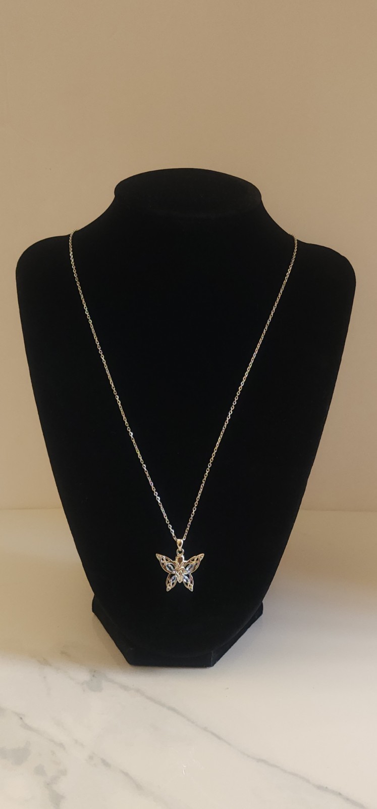 NIB Sterling Silver Celtic Knot Butterfly Necklace Pendant Aquamarine Stones