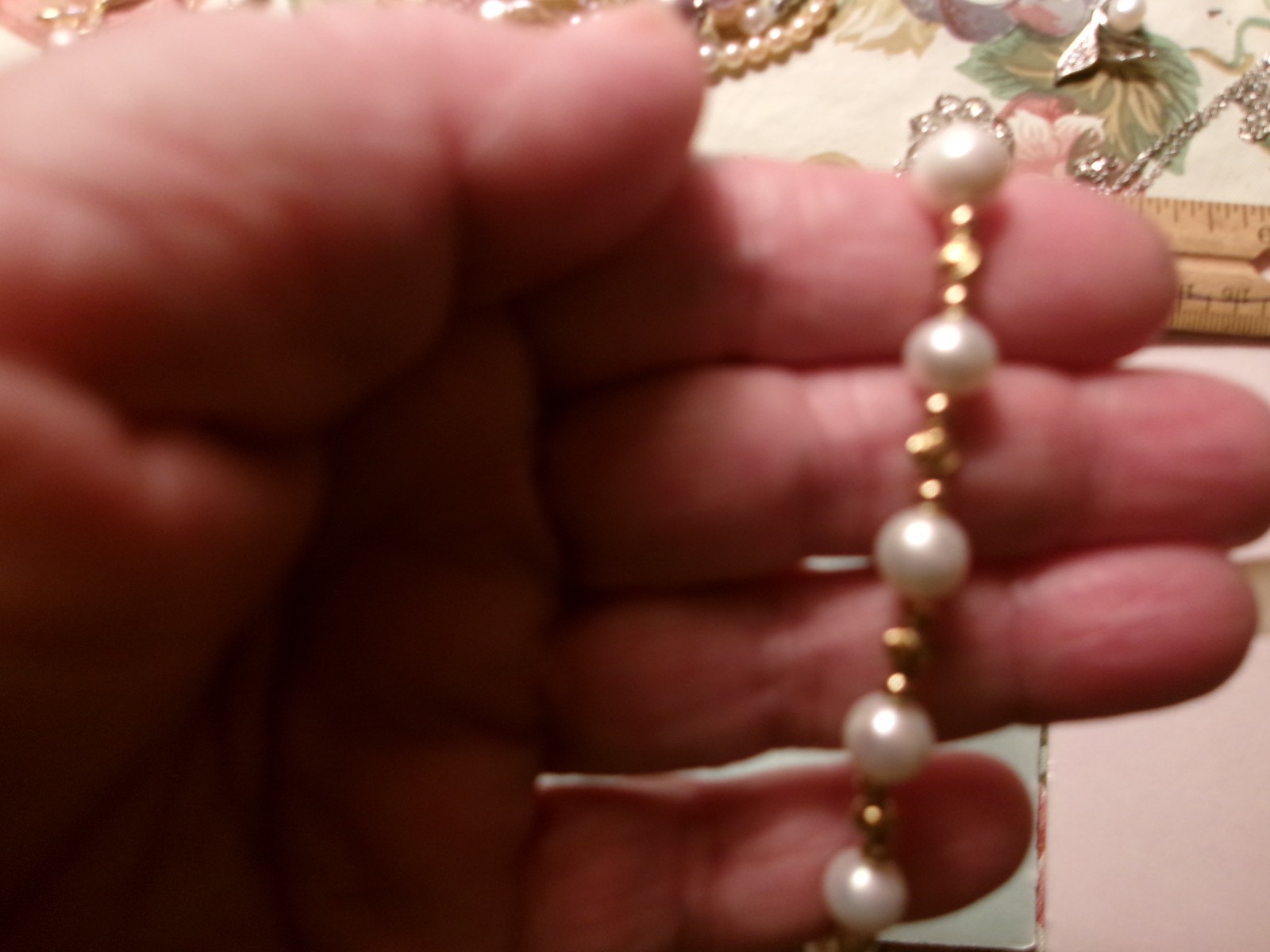 PEARL BRACELET ALMOST 7.5 ” PEARLS