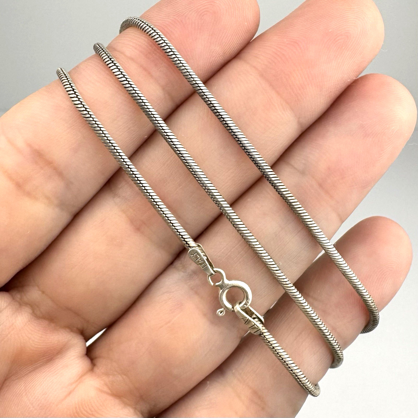 Vintage Italy ATI Sterling Silver 925 Round Snake Chain 17″ Necklace