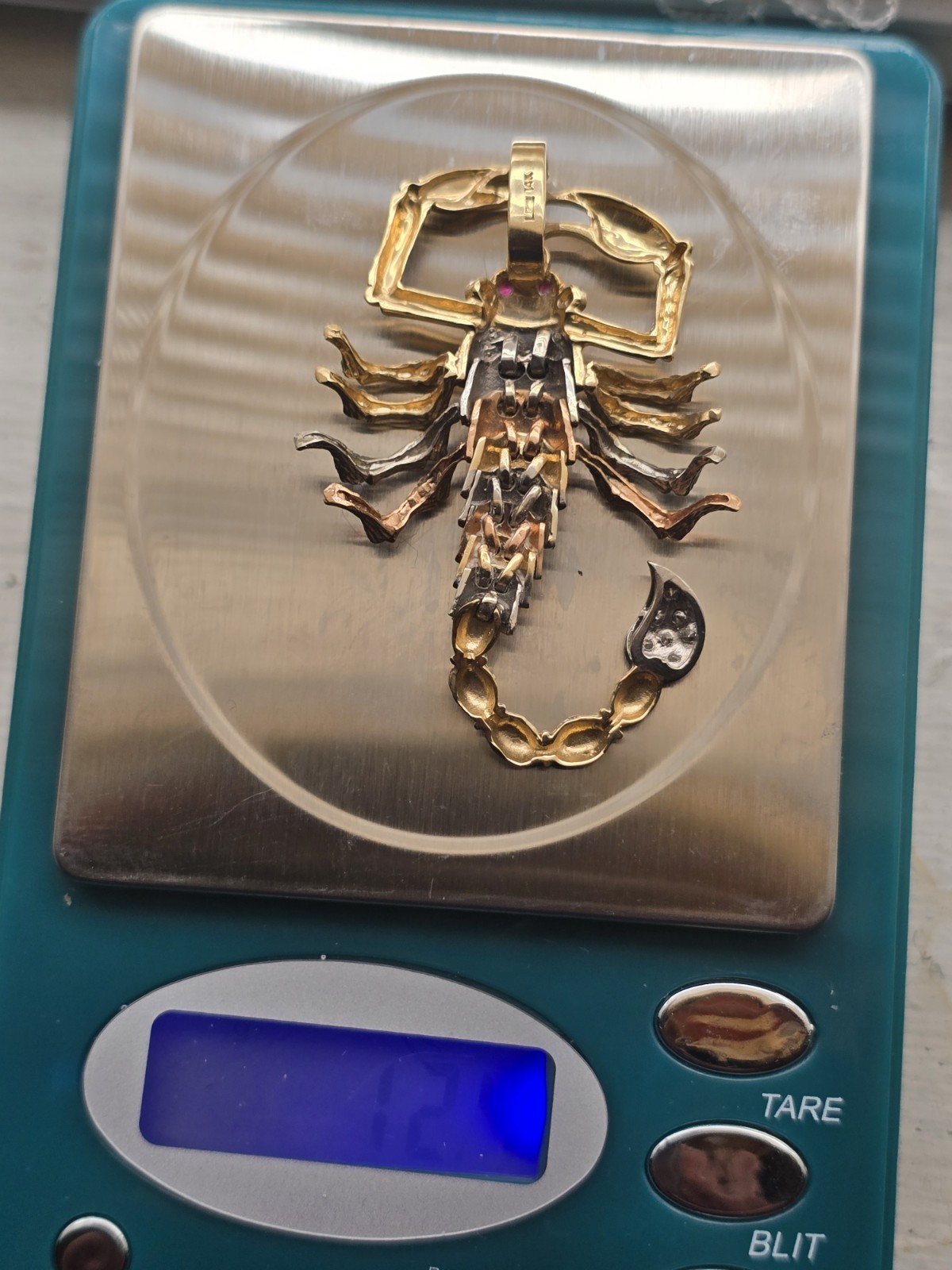 14kt Yellow, White, and Rose Gold Scorpion Medal (12.4g)