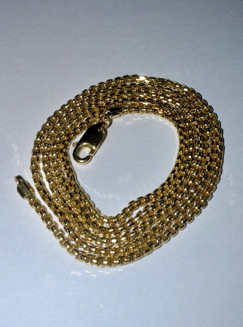 ESTATE Solid 10K Gold 1.6mm Round Box Chain Necklace 20”