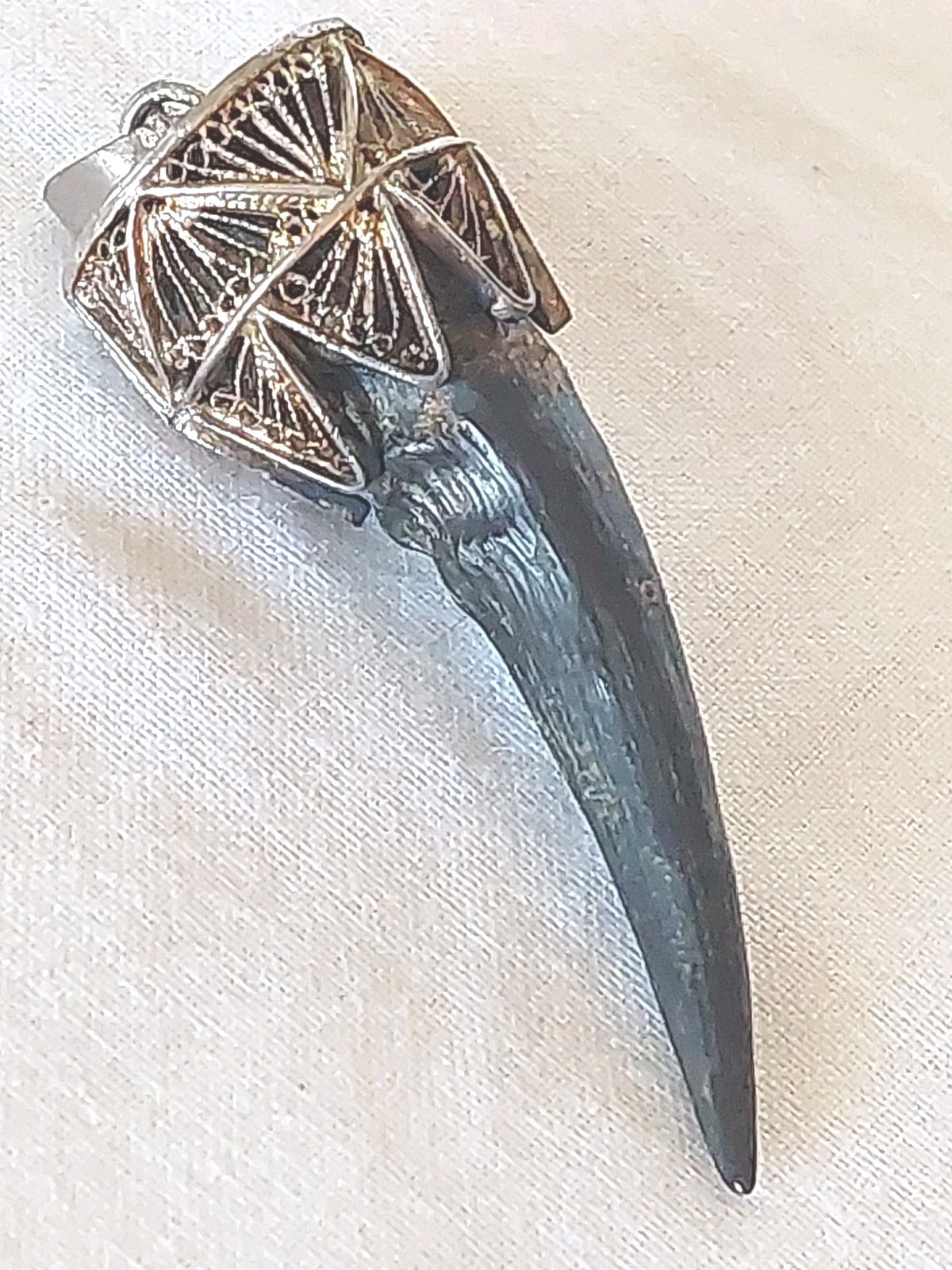 Black Turkey Spur Necklace Pendant Silver Fine Filigree Top Mount 2″ X .75 India