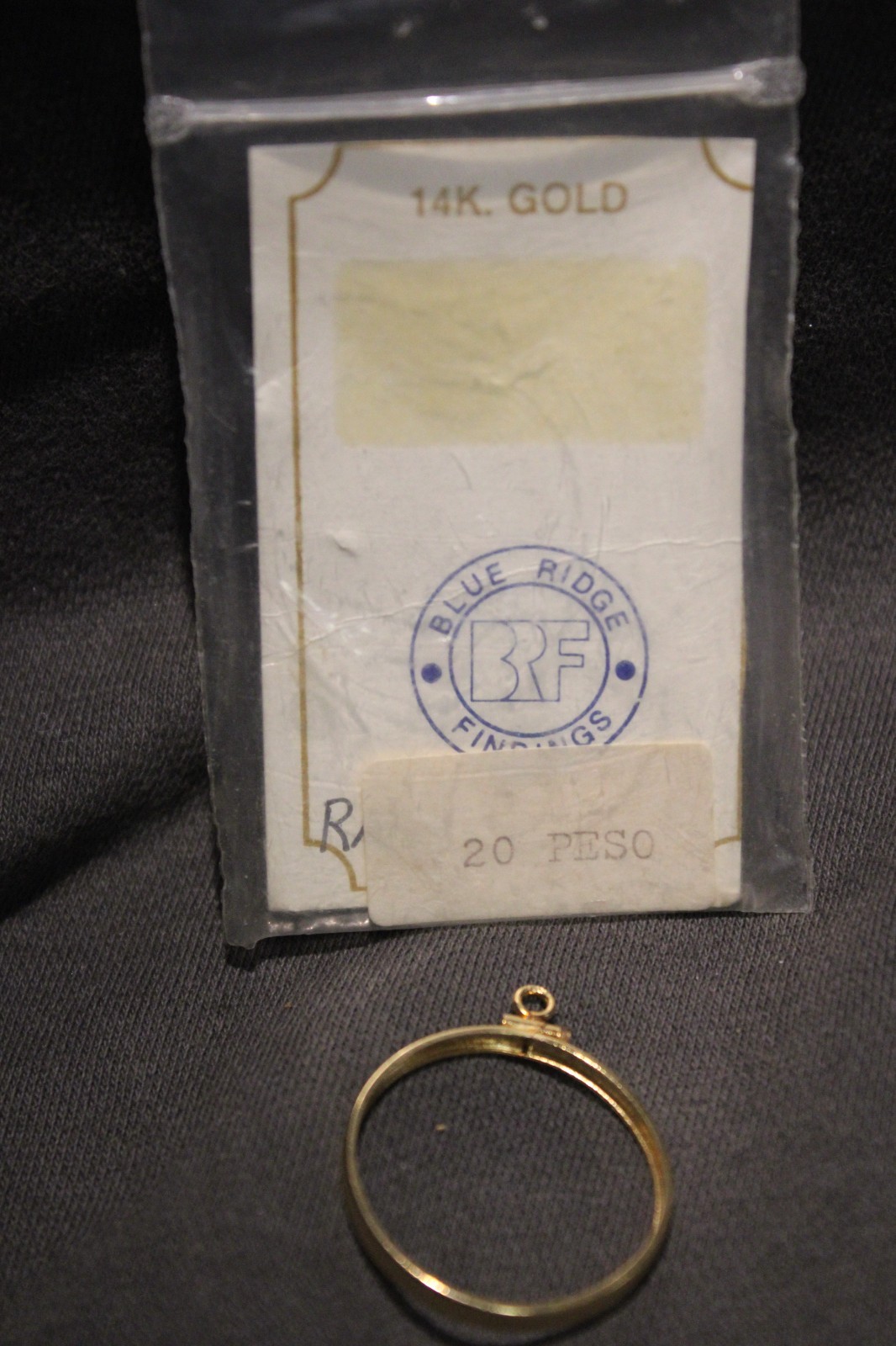 14K BEZEL FOR MEXICO 20 PESO GOLD COIN. SCREW TOP / REEDED EDGE. N.O.S.!