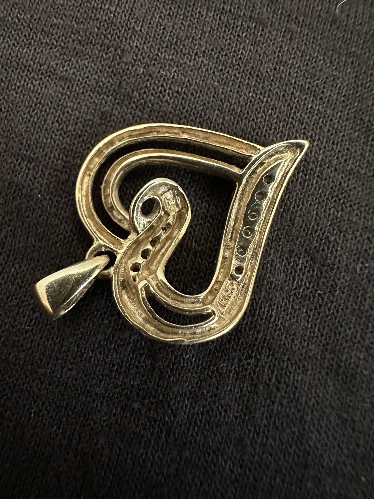 10K Gold Heart Pendant About 2 Grams