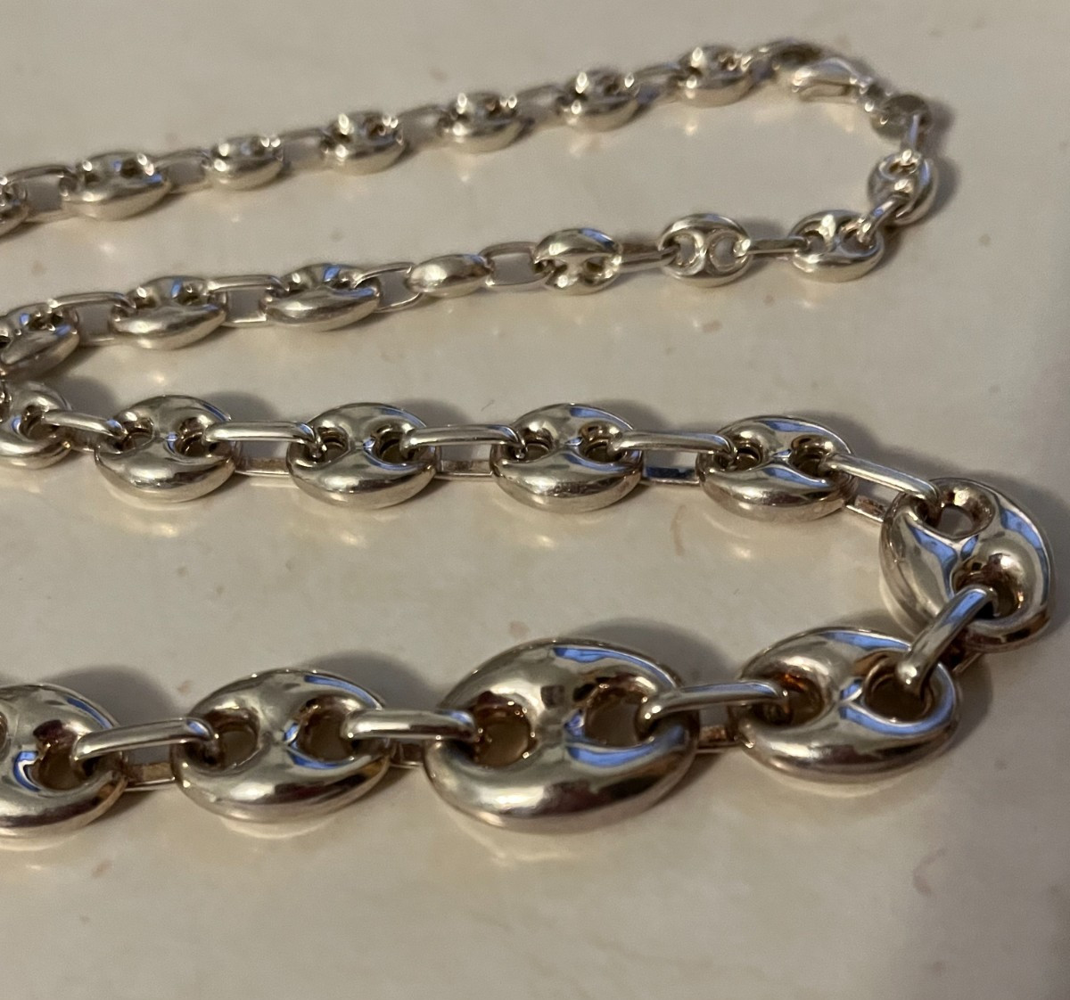 .925 Puffed Mariner Necklace ~ 30g ~ Graduated 5mm-15mm ~ 18″