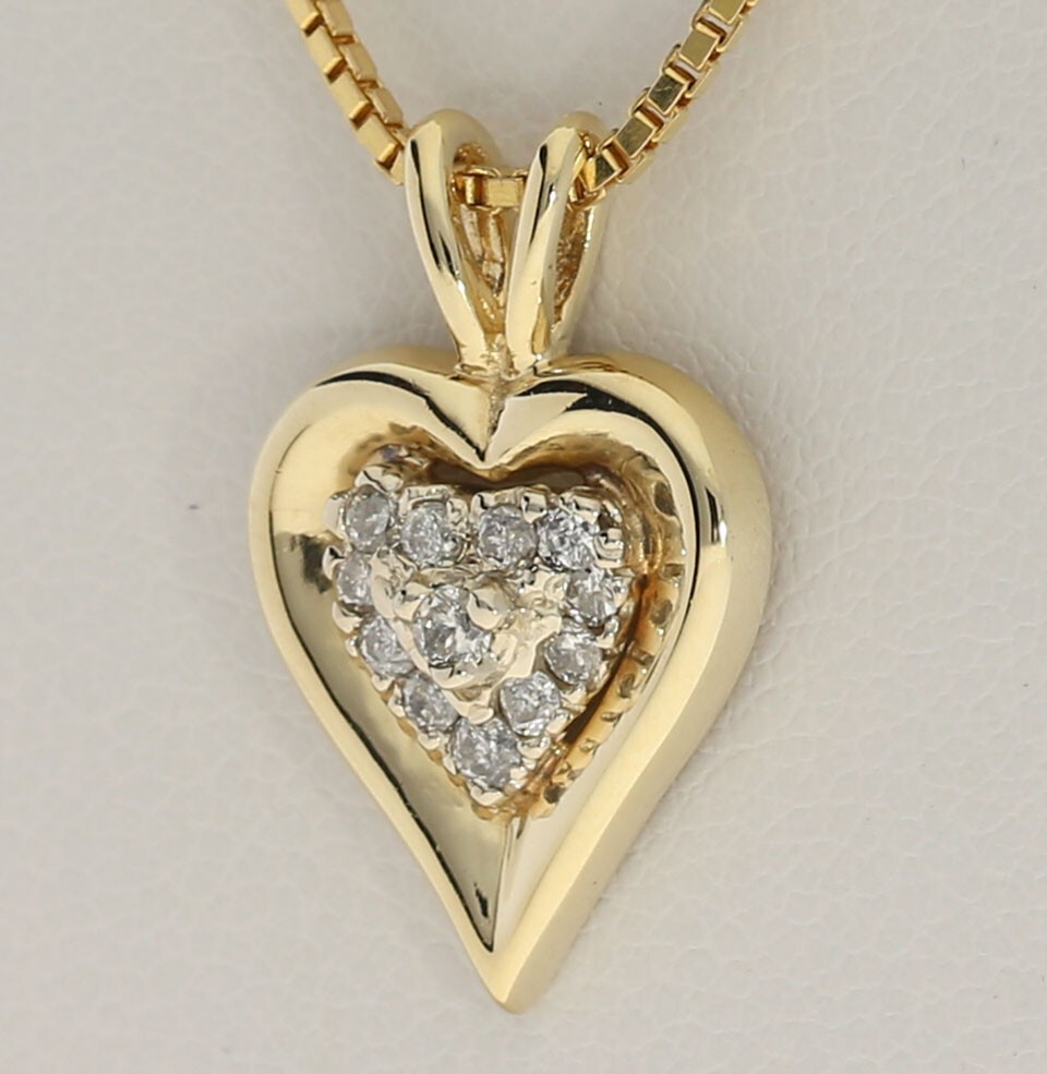 Diamond Heart Pendant Necklace .15CT 14K YG 18” Chain