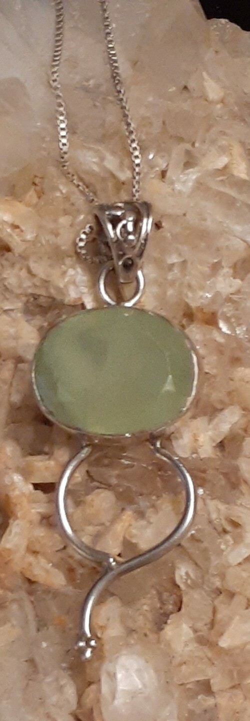 Fine Sterling Silver Prehnite Gemstone 2.25″ Pendant 18″ Box Chain Necklace