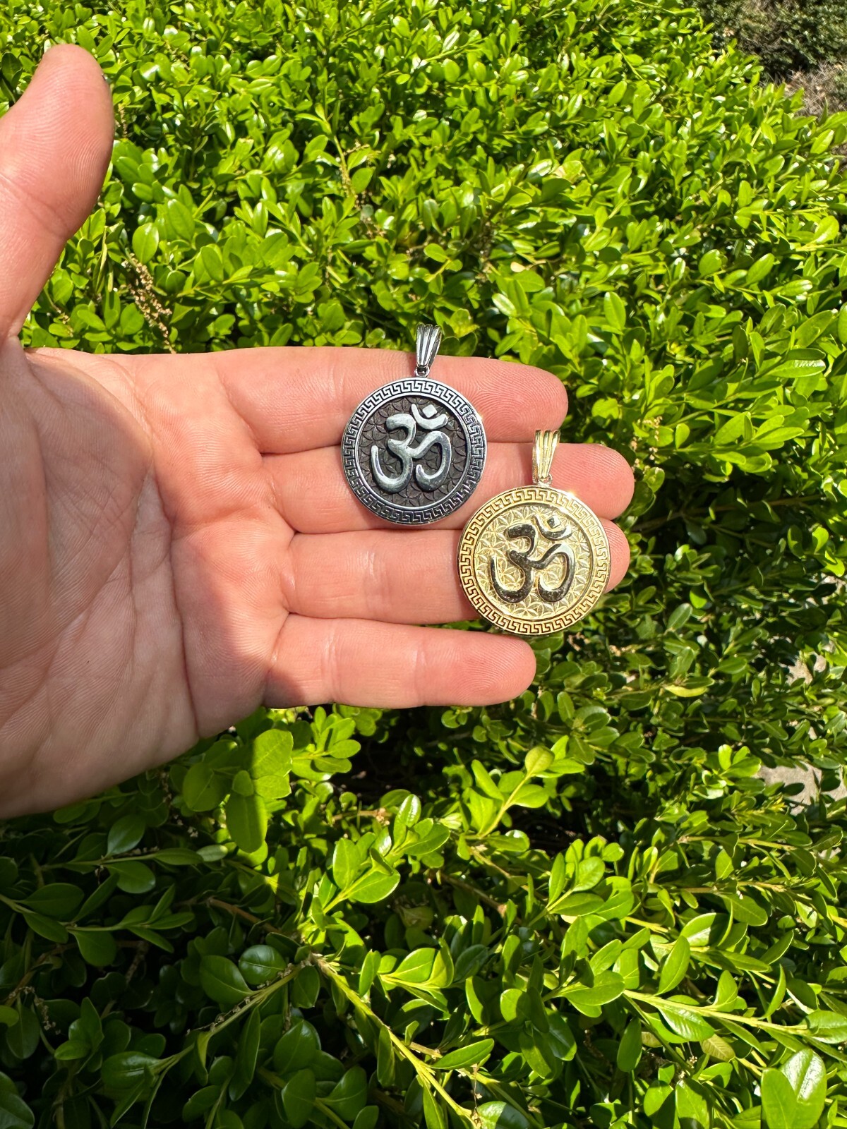 Real 925 Silver / 14k Gold Plated Ohn Hindu Om Big 1″ Medallion Pendant Necklace