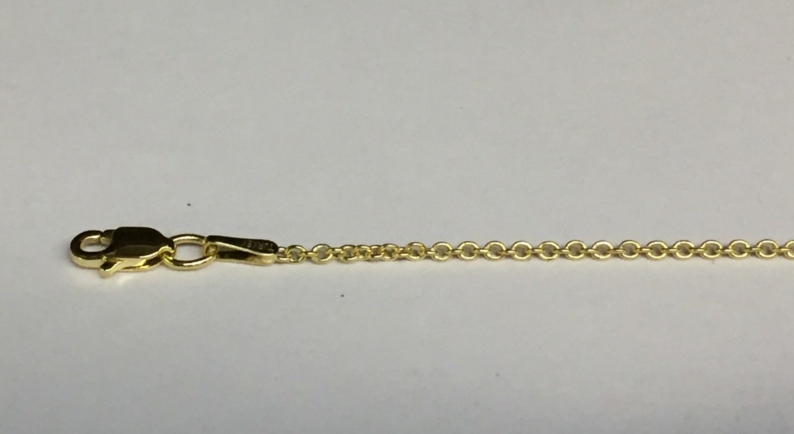 14k Yellow Gold Cable Link Pendant Chain/Necklace 18″ 1.5 mm 1.4 grams RCAB40