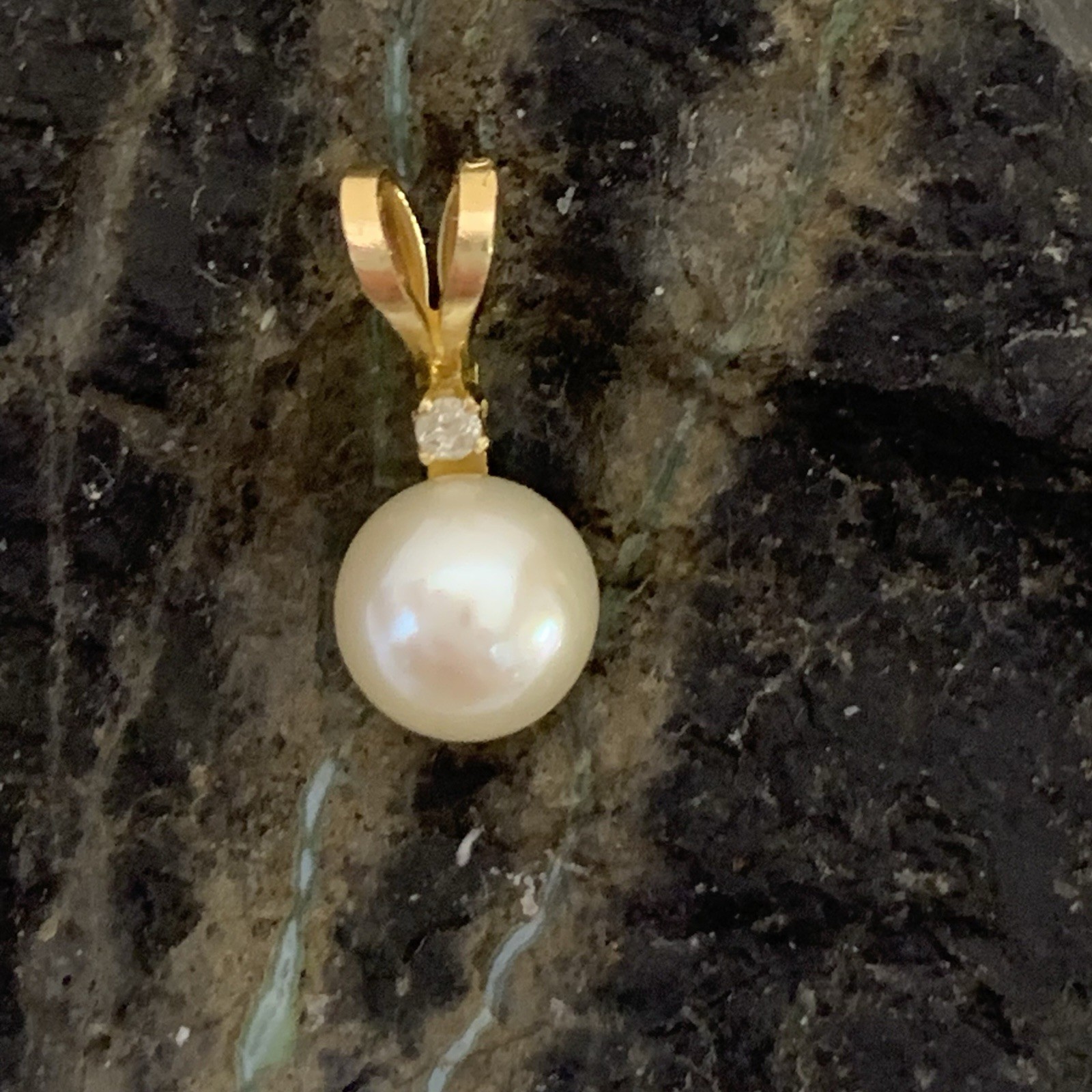 Akoya Pearl & Diamond Pendant Solid 14K Yellow Gold White 1mm & 6mm .40g 12mm