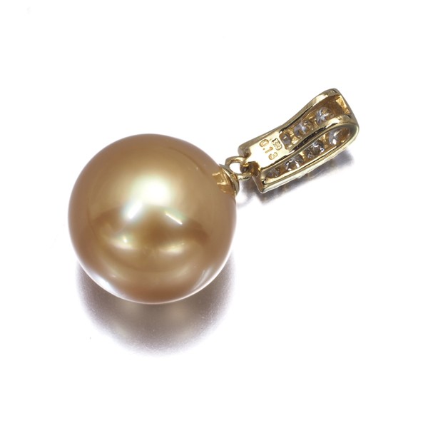 Golden South Sea Pearl 10.3mm Diamond 0.13ct Pendant 18K 750 Yellow Gold