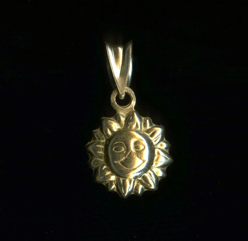 New 10K 16mm Fine Solid Yellow Gold Sun Smile Face Pendant Charm yc