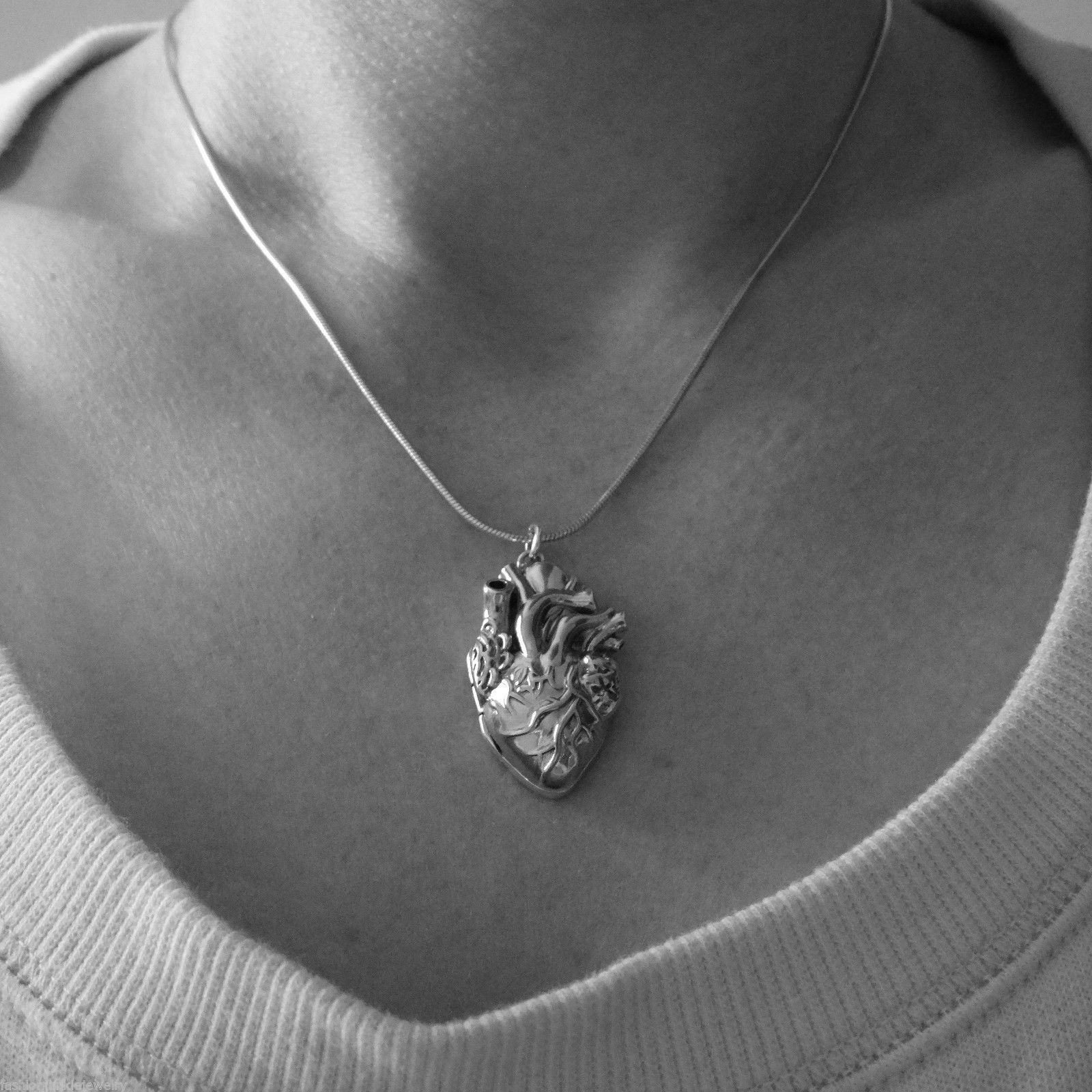 Anatomical Heart Locket Necklace – 925 Sterling Silver – Love Lifelike Human SN