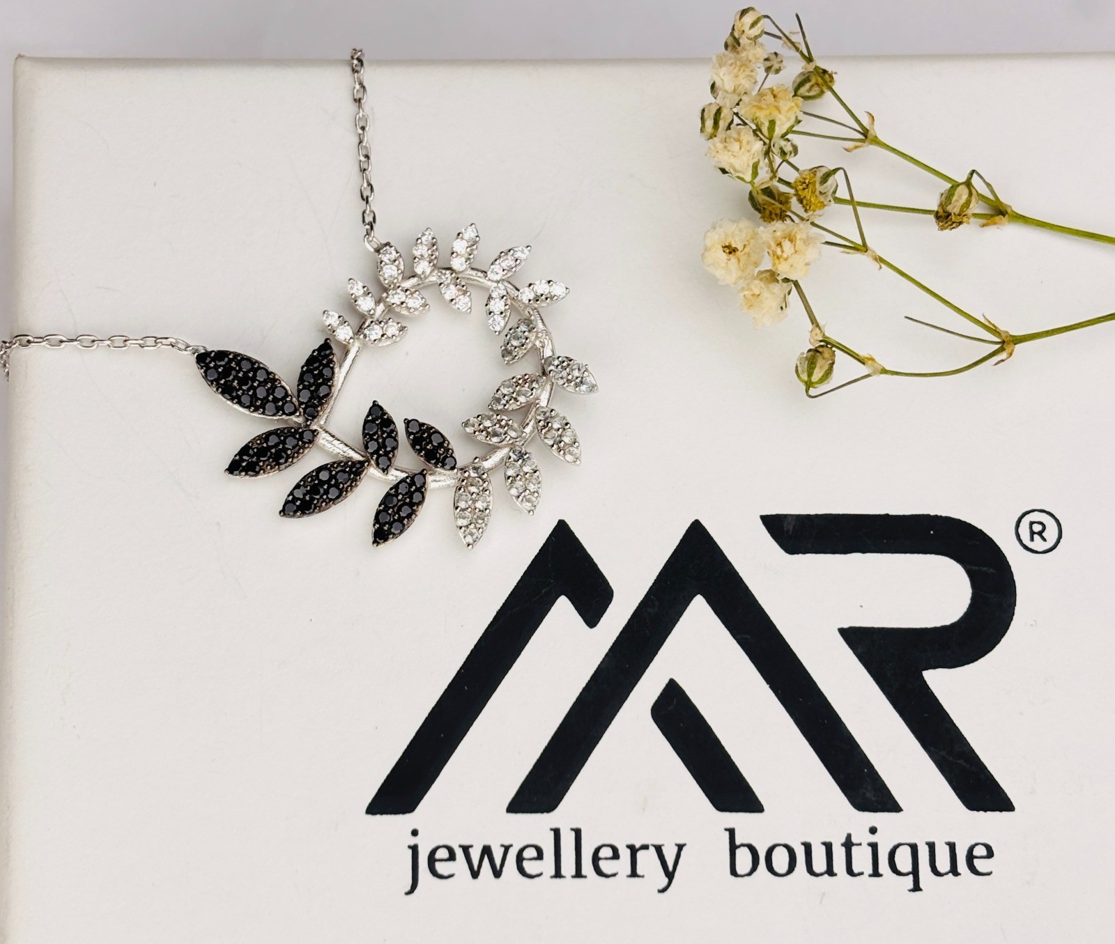 925 Silver Leaf Circle Pendant Necklace Black White CZ Chain for Women