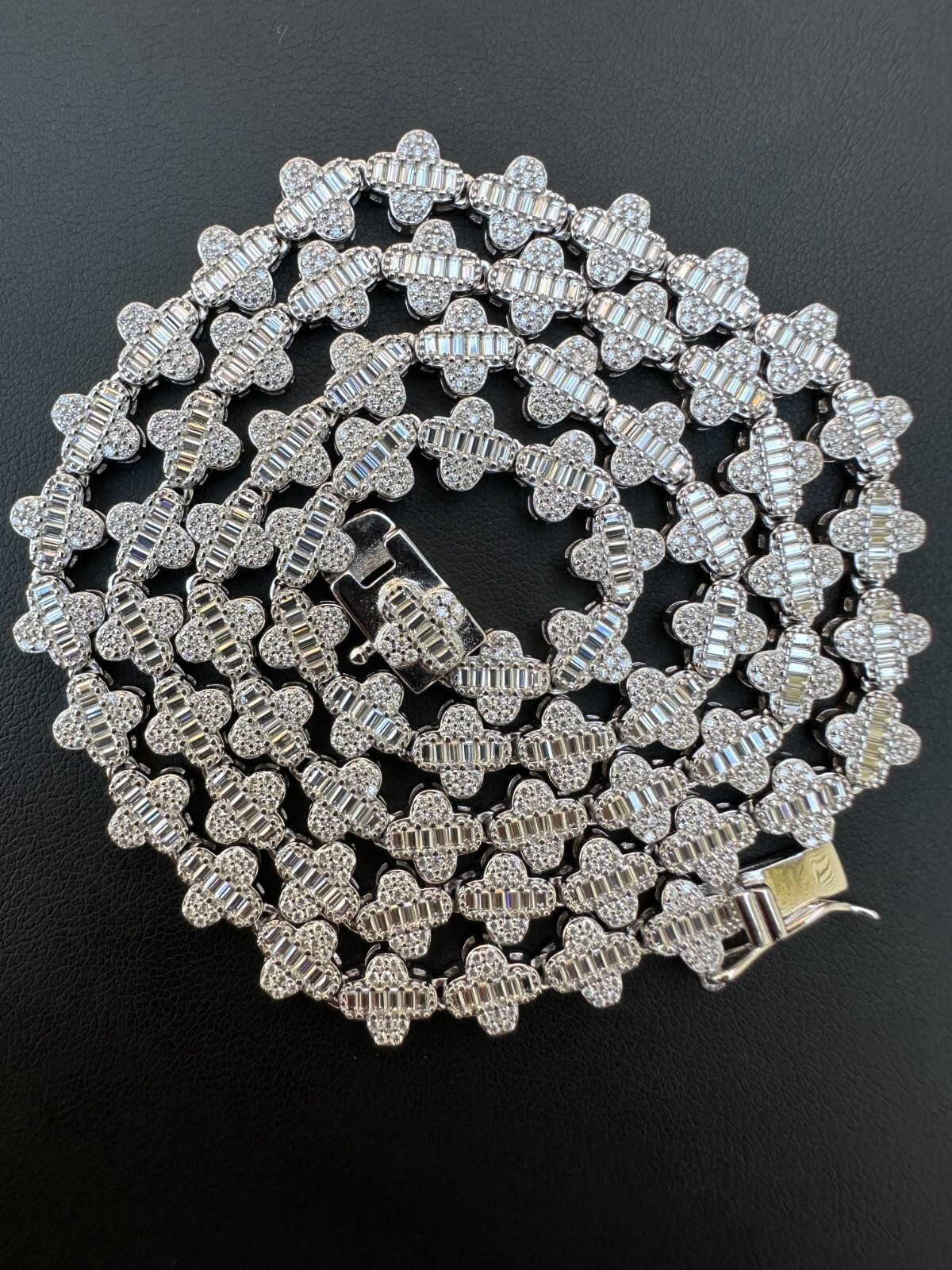 Real Iced MOISSANITE Baguette Clover Tennis Chain Necklace – VVS D Color 8mm