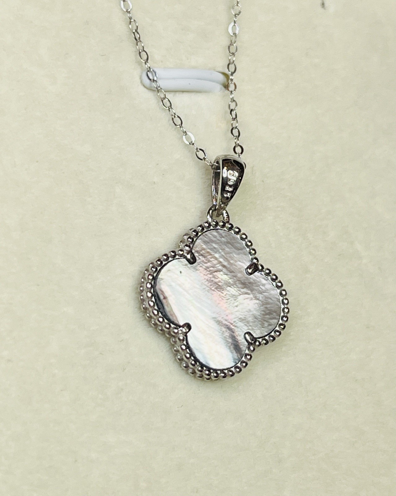 925 Sterling Silver Natural Black Mother Of Pearl Shell Clover Pendant Necklace