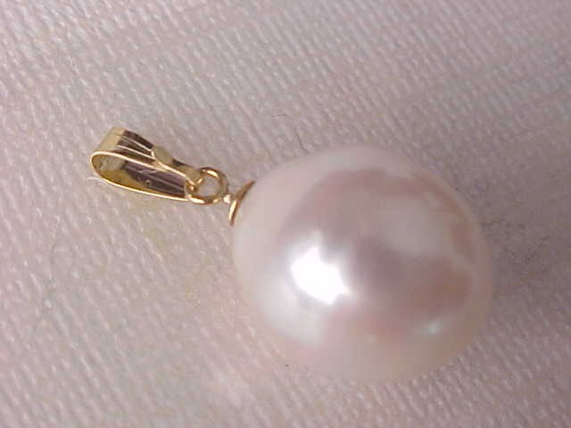 13.5MM X 16MM GENUINE WHITE PEARL PENDANT SOLID 14K YELLOW GOLD