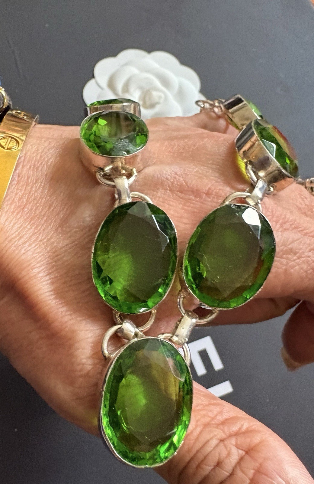 Peridot green oval station graduated necklace 52 Grams – Adjustable