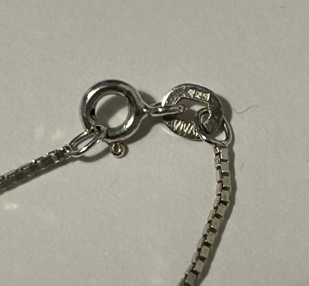 Vintage Sterling Silver Novelty 3D Piggy Photo Locket & Chain (8.85g)
