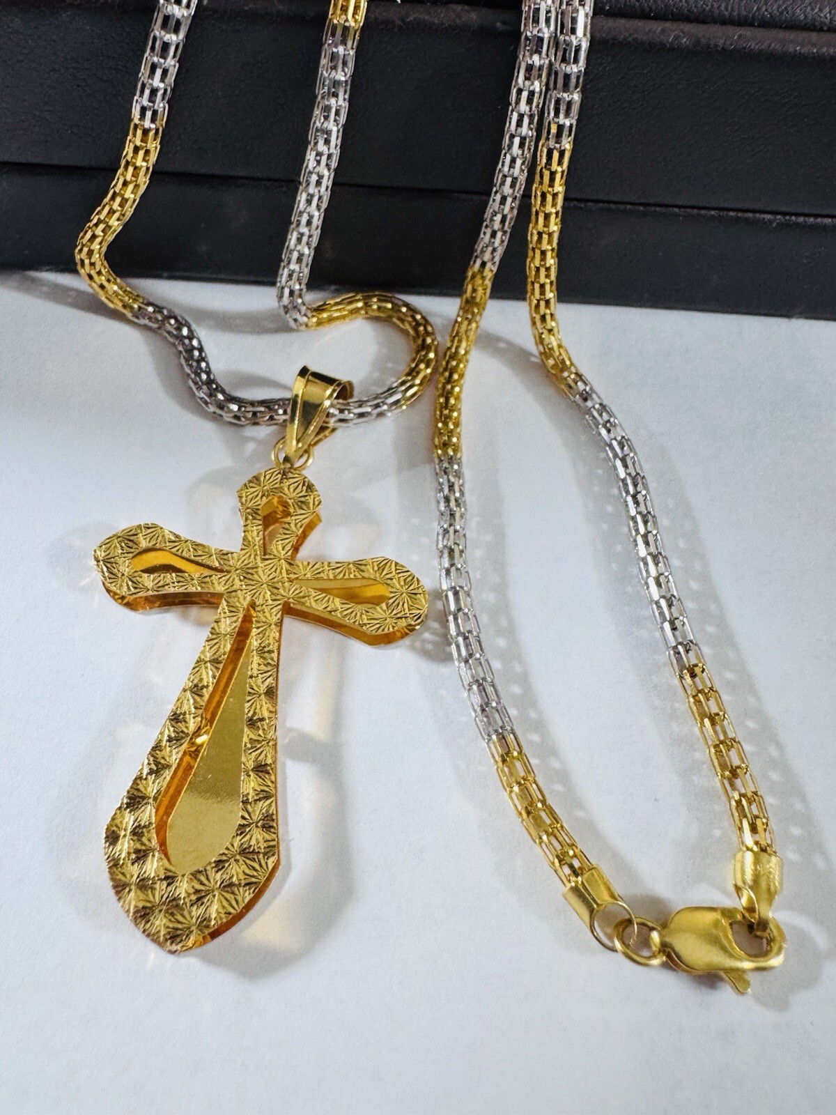 22C 22K 916 Fine Real Gold 21.5”/22” Long Cross Necklace 14.8g 3mm Mens-Womens