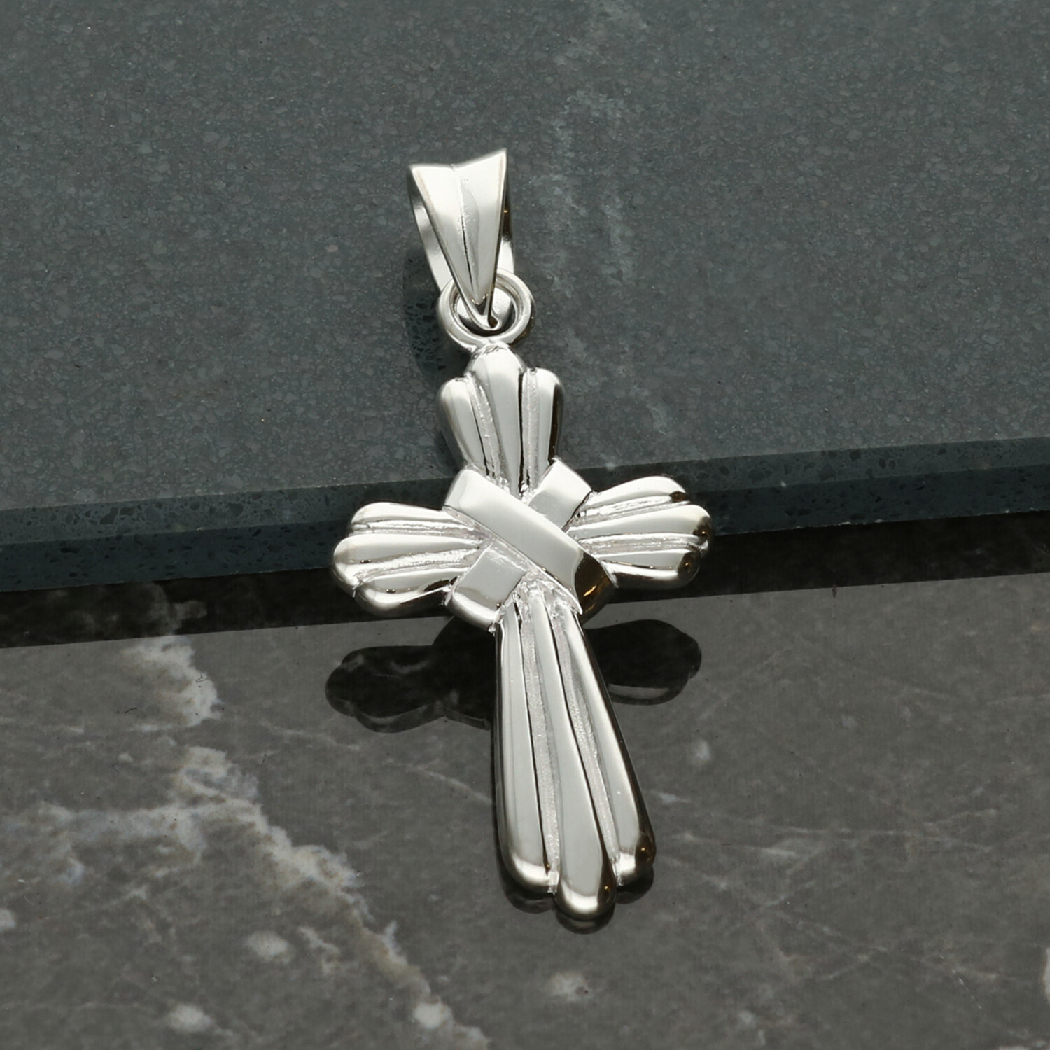 925 Sterling Silver Ribbon Cross Pendant & Optional Chain Gift Box