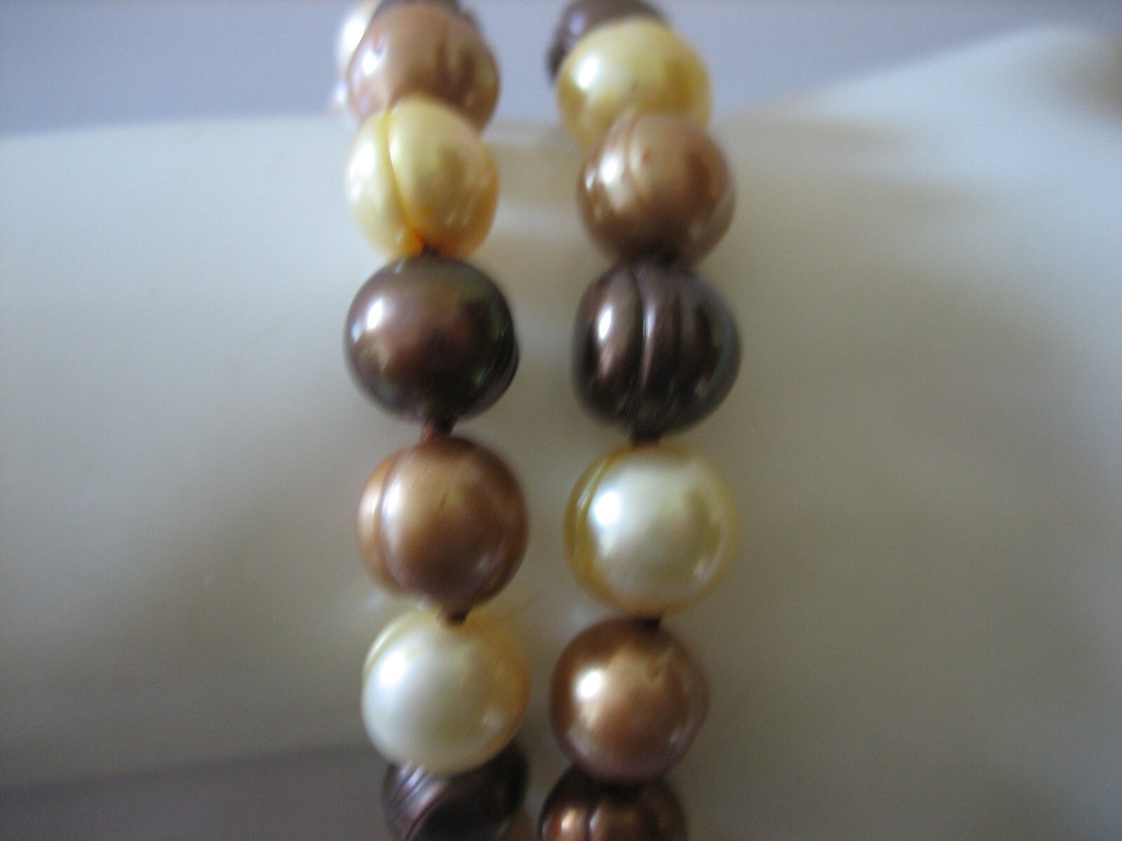 HONORA STERLING SILVER BRONZE, GOLD AND CREAM CIRCLE PEARL 18″ NECKLACE