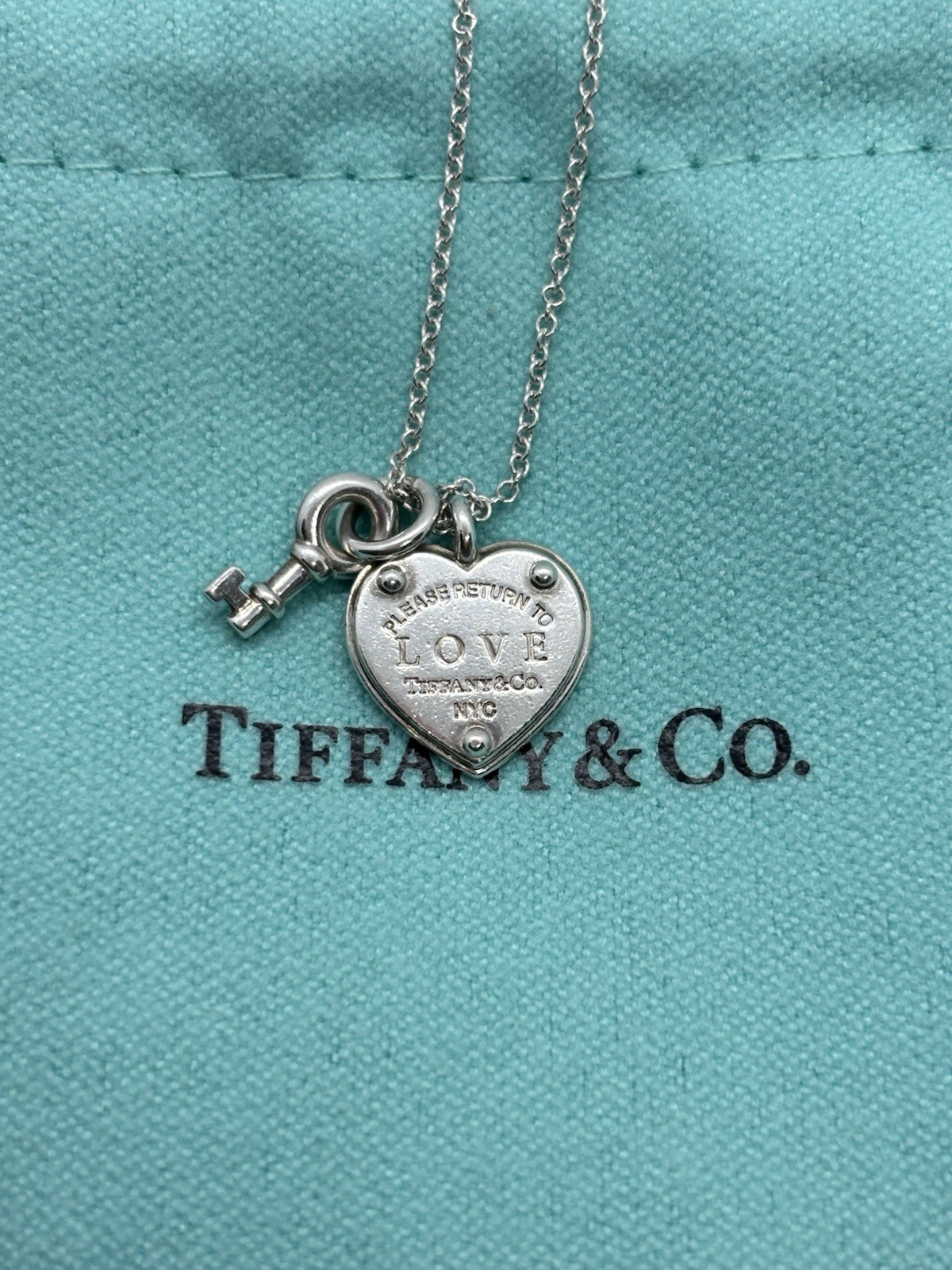 Tiffany & Co 925 Silver Return To Love Heart & Key Pendant Necklace 16+2” 3.84g