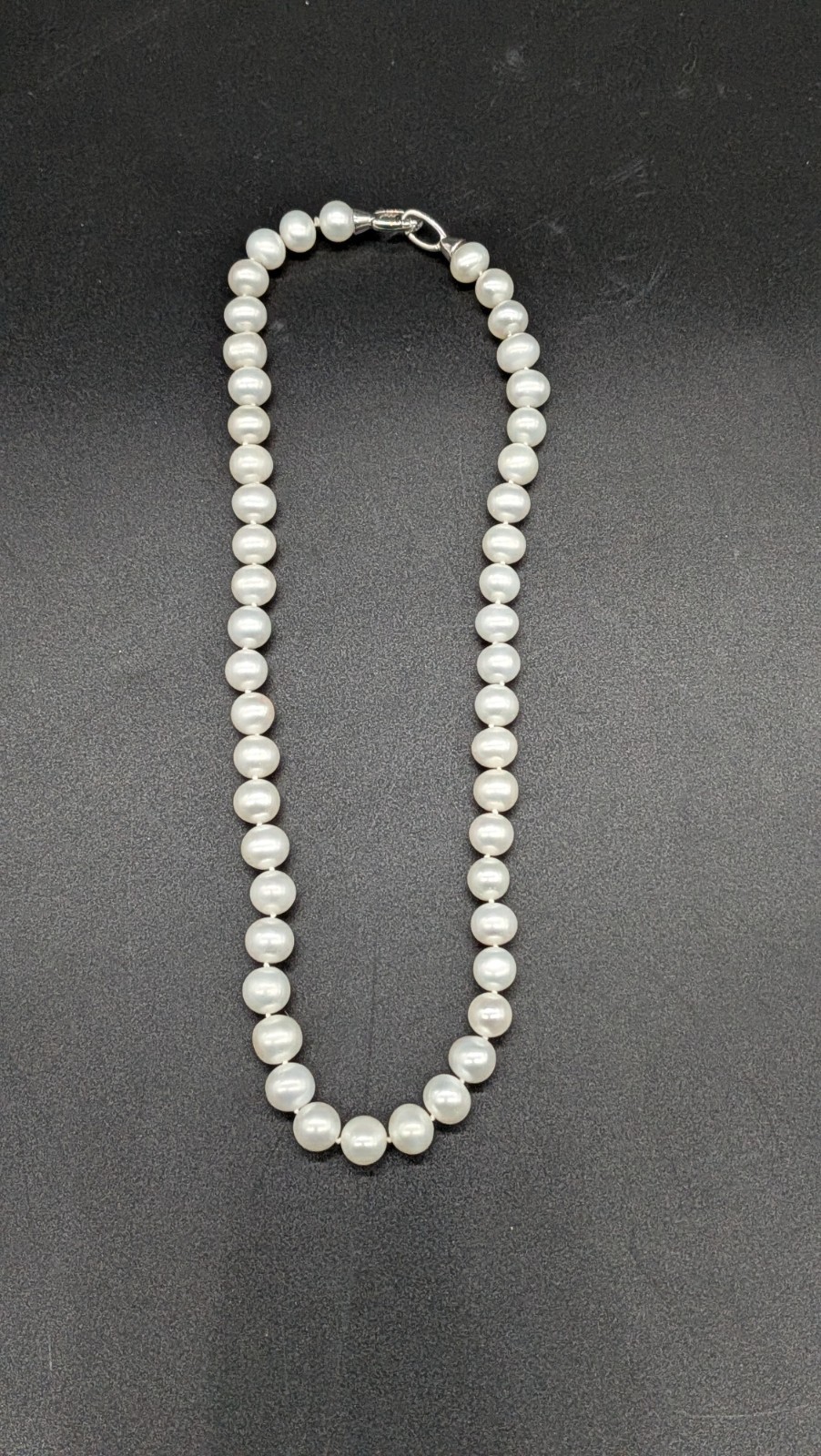 8.5mm Freshwater White Pearl Hand Knotted 18″ Necklace