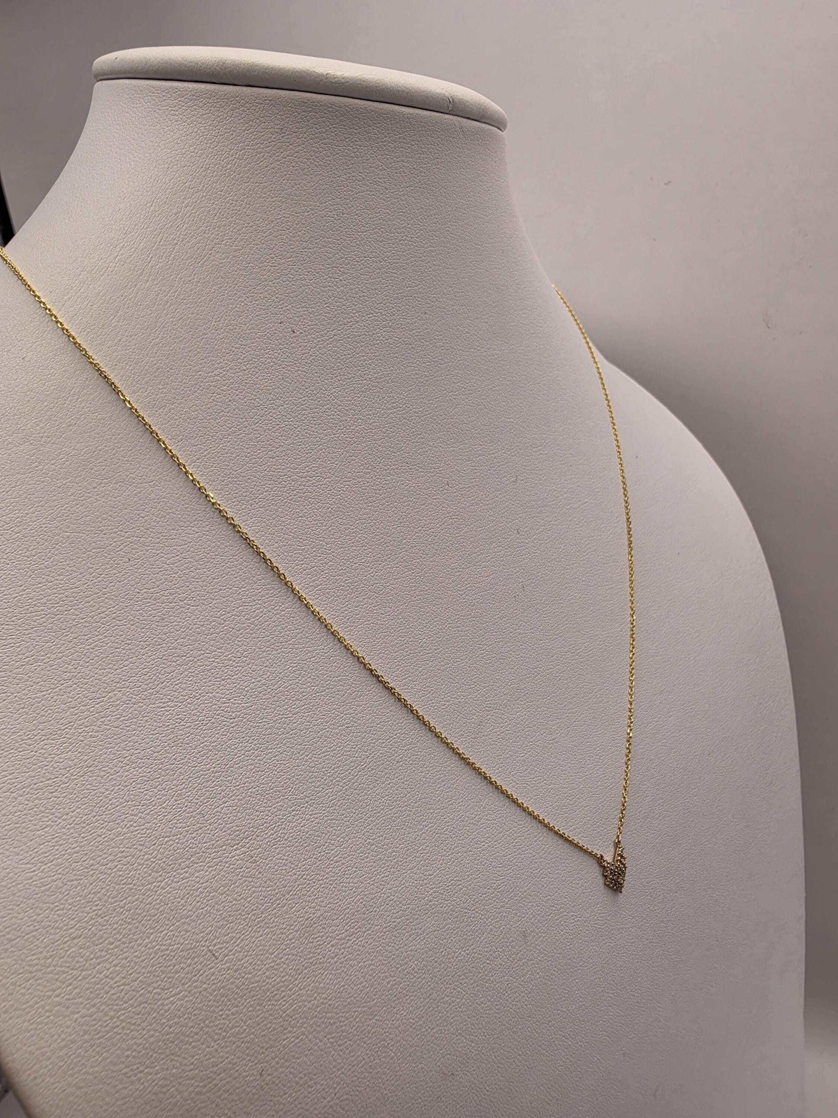 10K Yellow Gold Diamond Chevron Necklace Natural Pave Diamond Geometric V Pendan