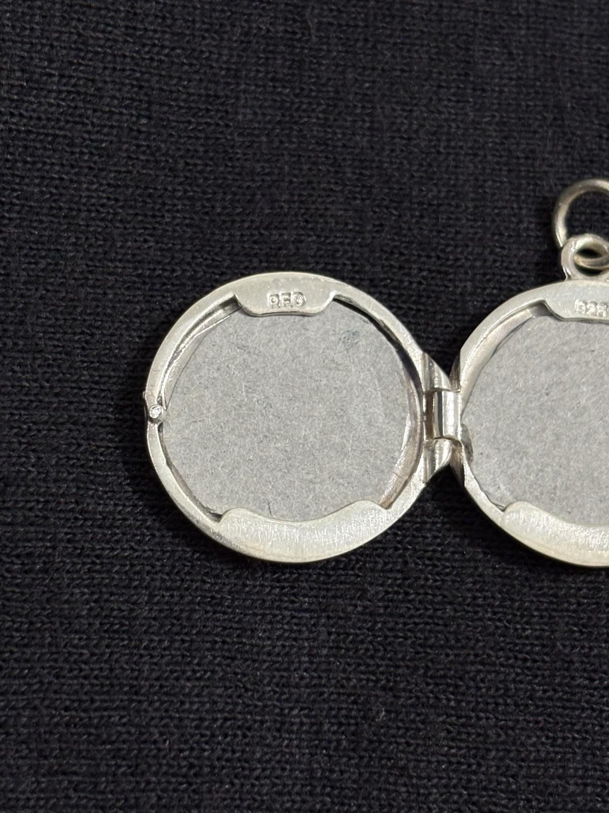 Geo 925 Sterling Silver Blue Enamel Round Photo Locket Pendant Thailand VTG