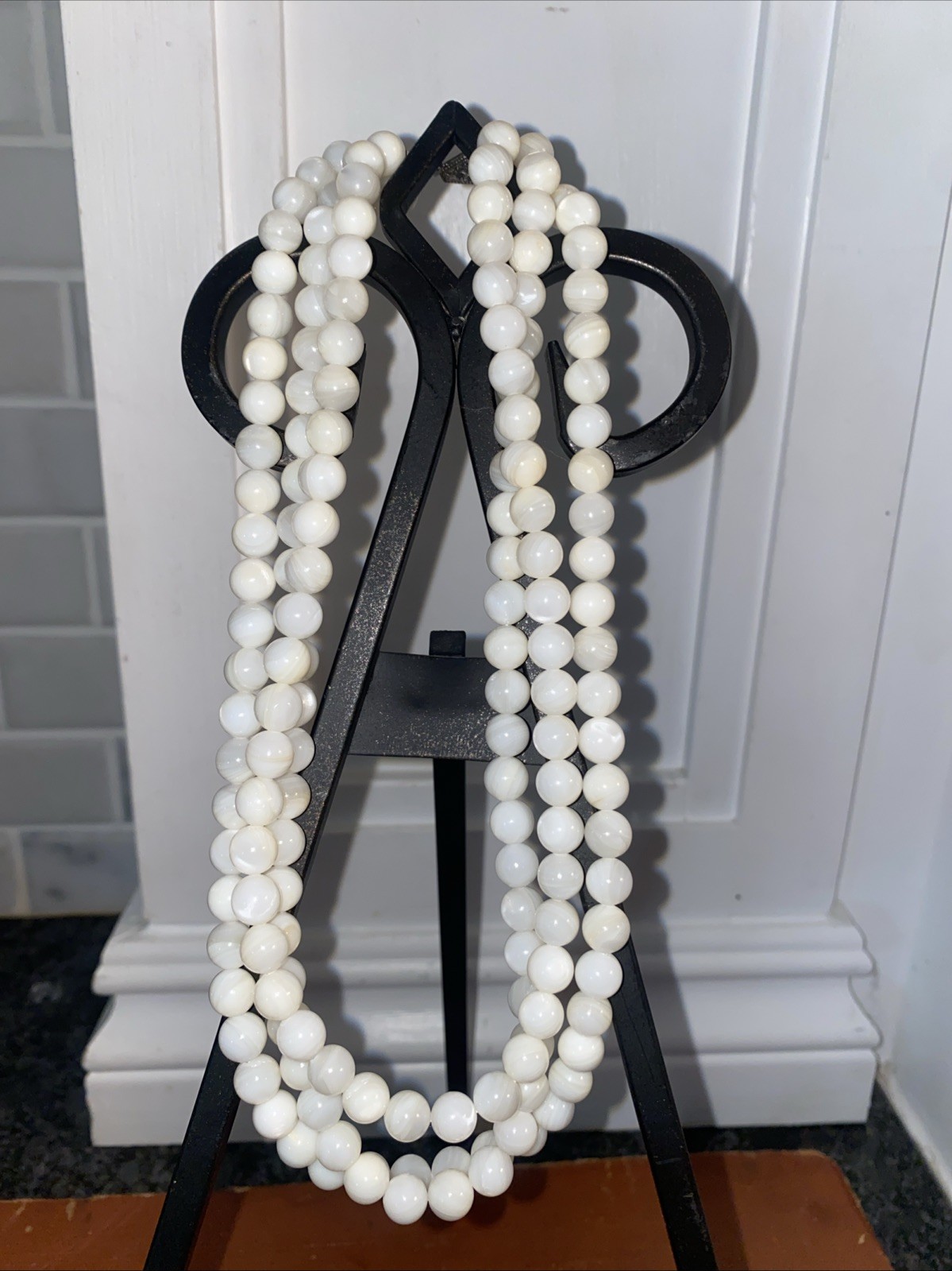 Vintage Natural White Hetian Nephrite Jade 8.5mm BEAD NECKLACE 16″ 3 Row Chinese