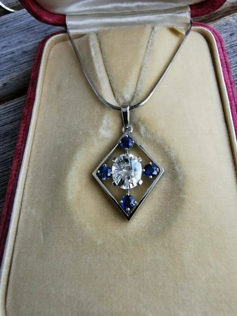 Real Moissanite 2.00Ct Oval Cut Women’s Solitaire Pendant 14k White Gold Plated