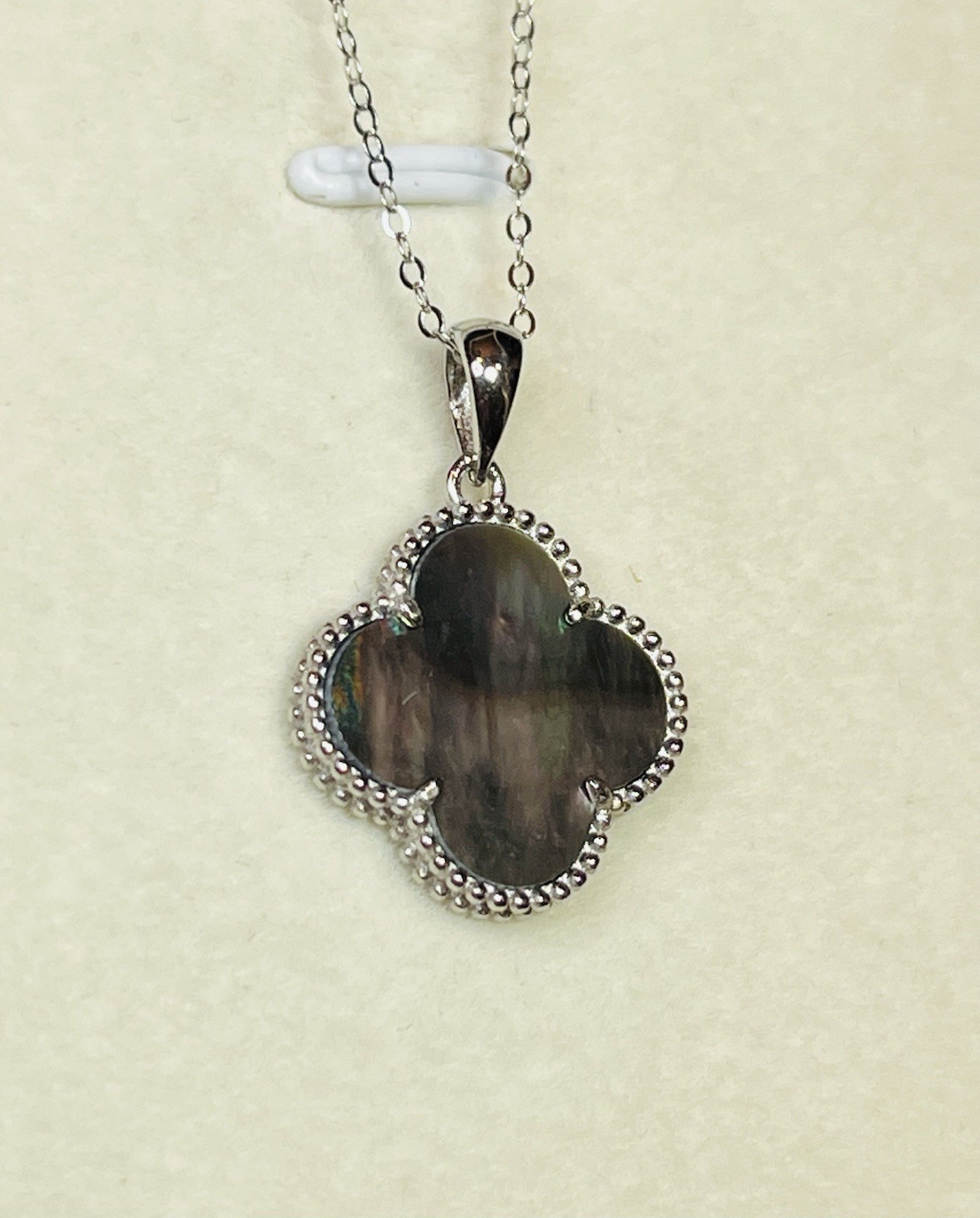 925 Sterling Silver Natural Black Mother Of Pearl Shell Clover Pendant Necklace