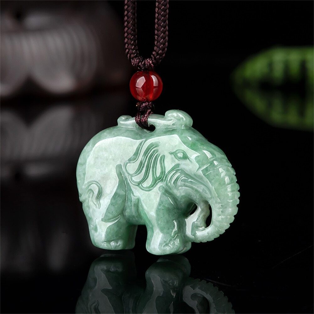 Natural Grade A Jadeite Hand Carved Cute Elephant Amulet Lucky Pendant Necklace