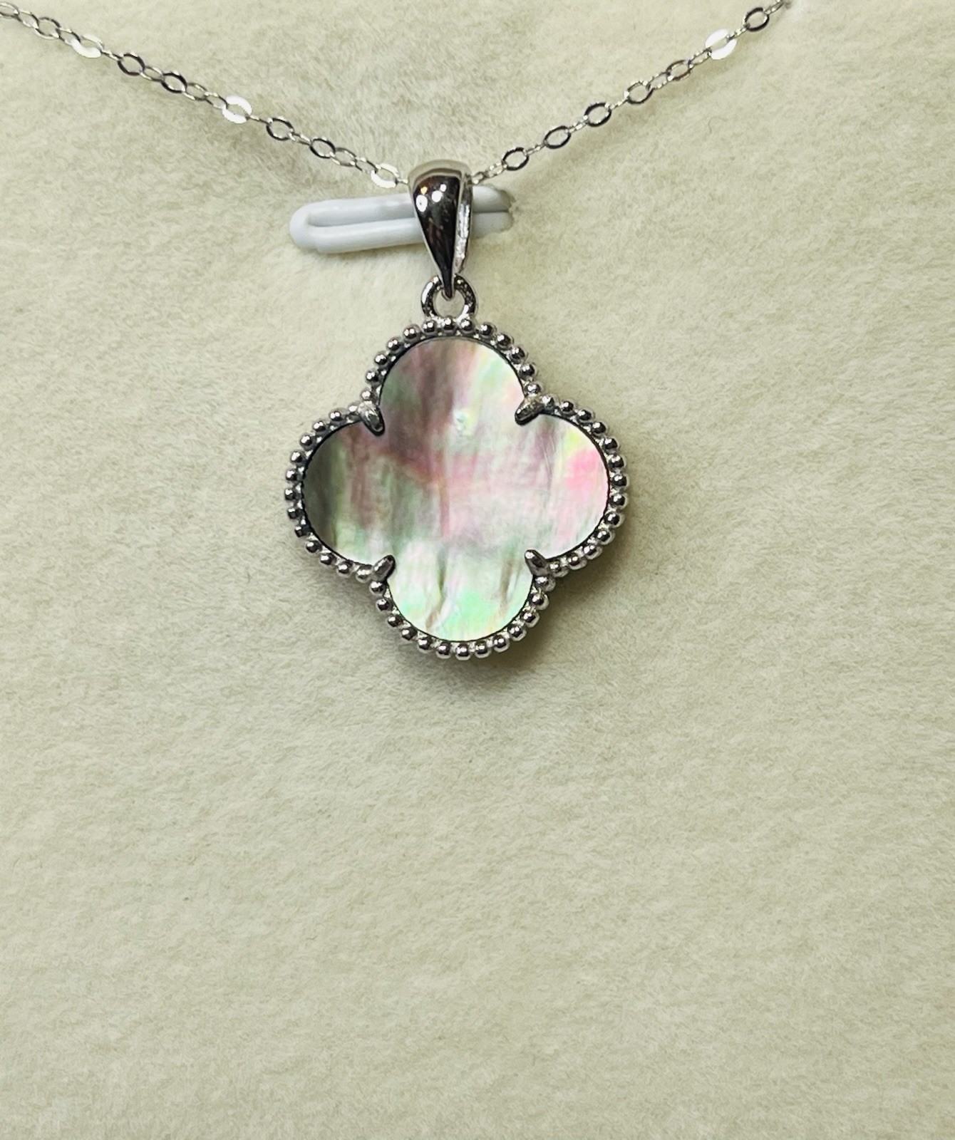 925 Sterling Silver Natural Black Mother Of Pearl Shell Clover Pendant Necklace