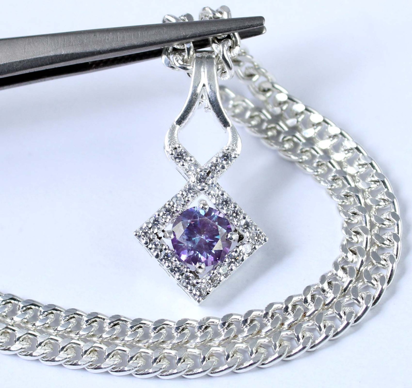 Purple Diamond Solitaire 1.23 Carat Round Cut Certified Latest Design Pendant