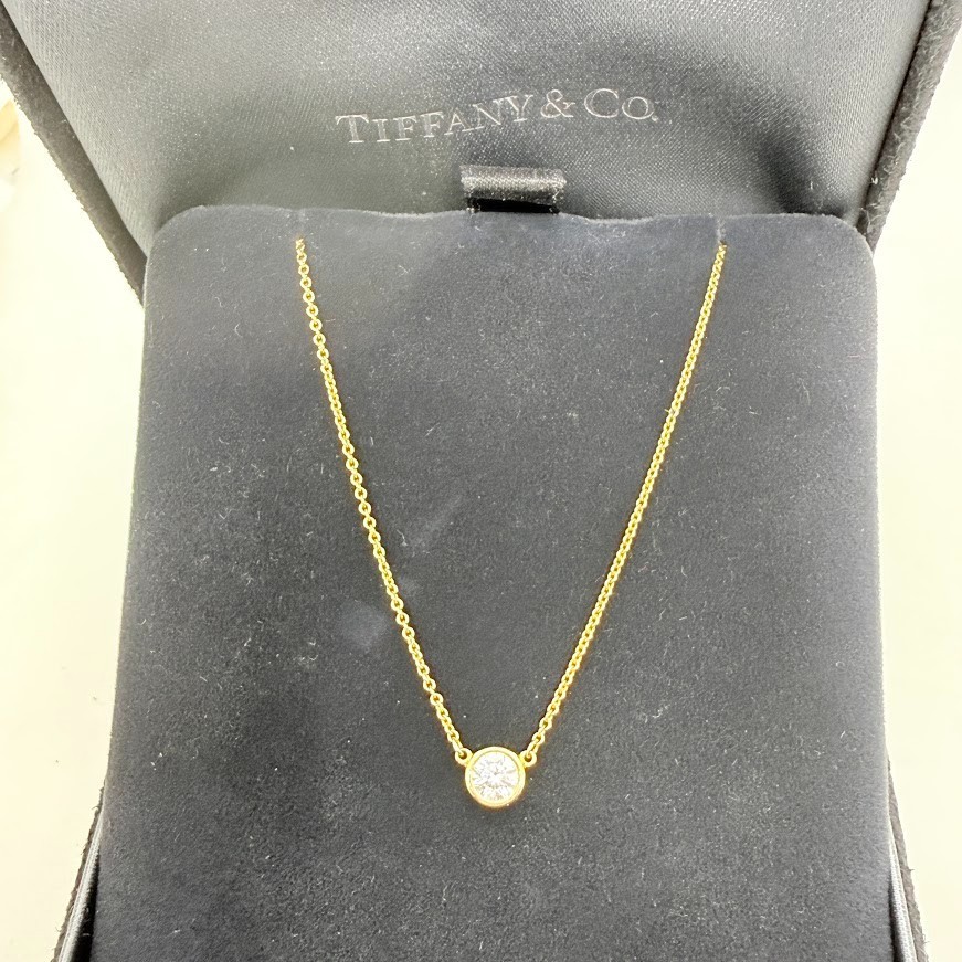 Tiffany & Co. Elsa Peretti solitaire Diamond by inch Pendant