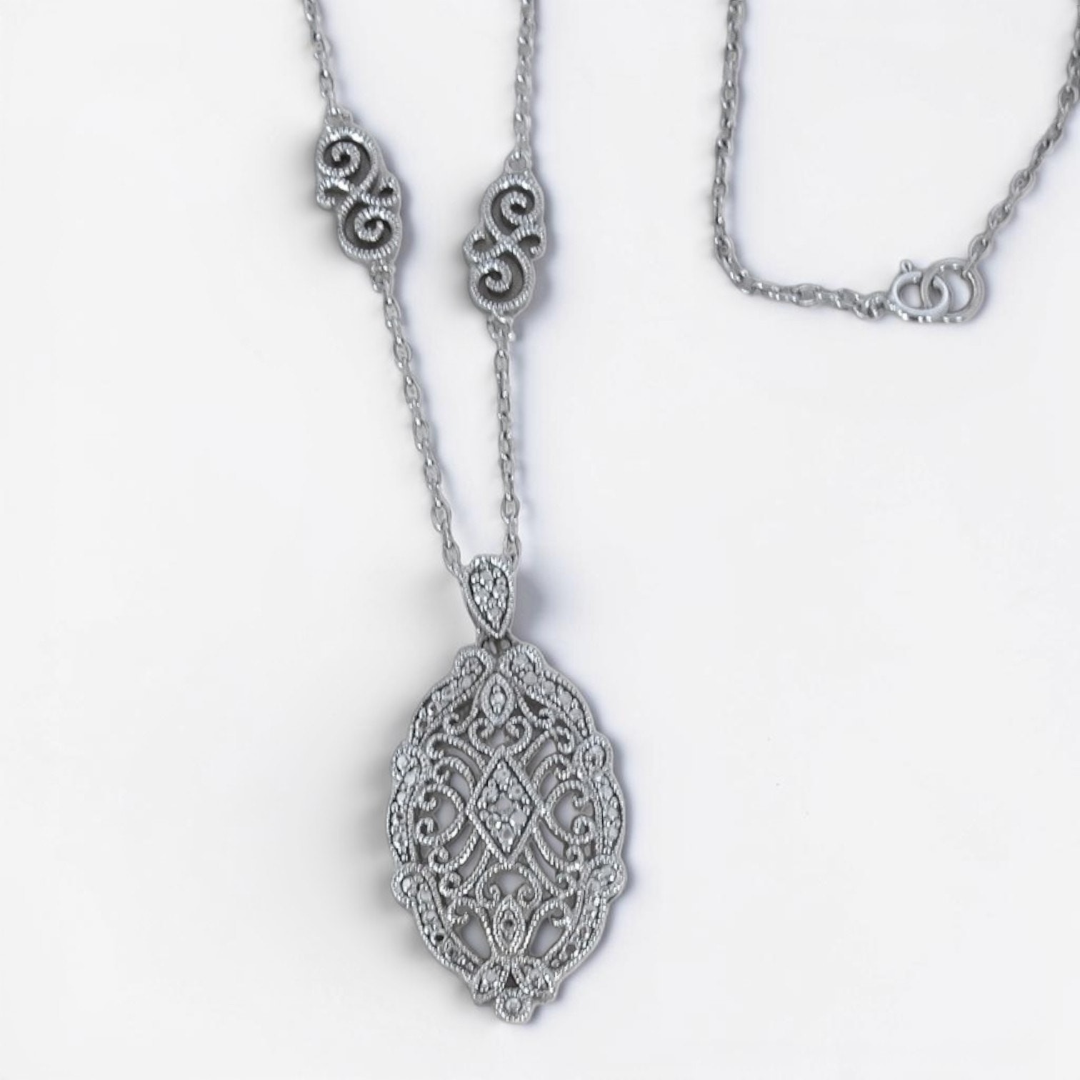 Vintage 925 Sterling Silver Victorian Style Filigree Pendant Necklace Marcasite
