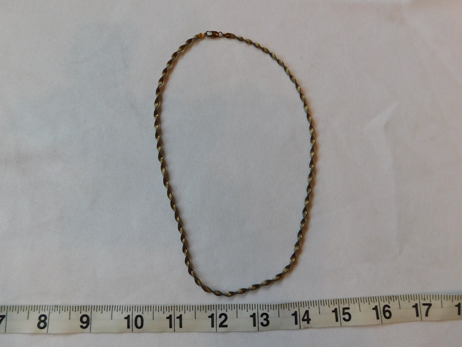Unbranded Italy 925 Sterling Silver 4 grams Spiral Necklace Tarnished Pre-owned