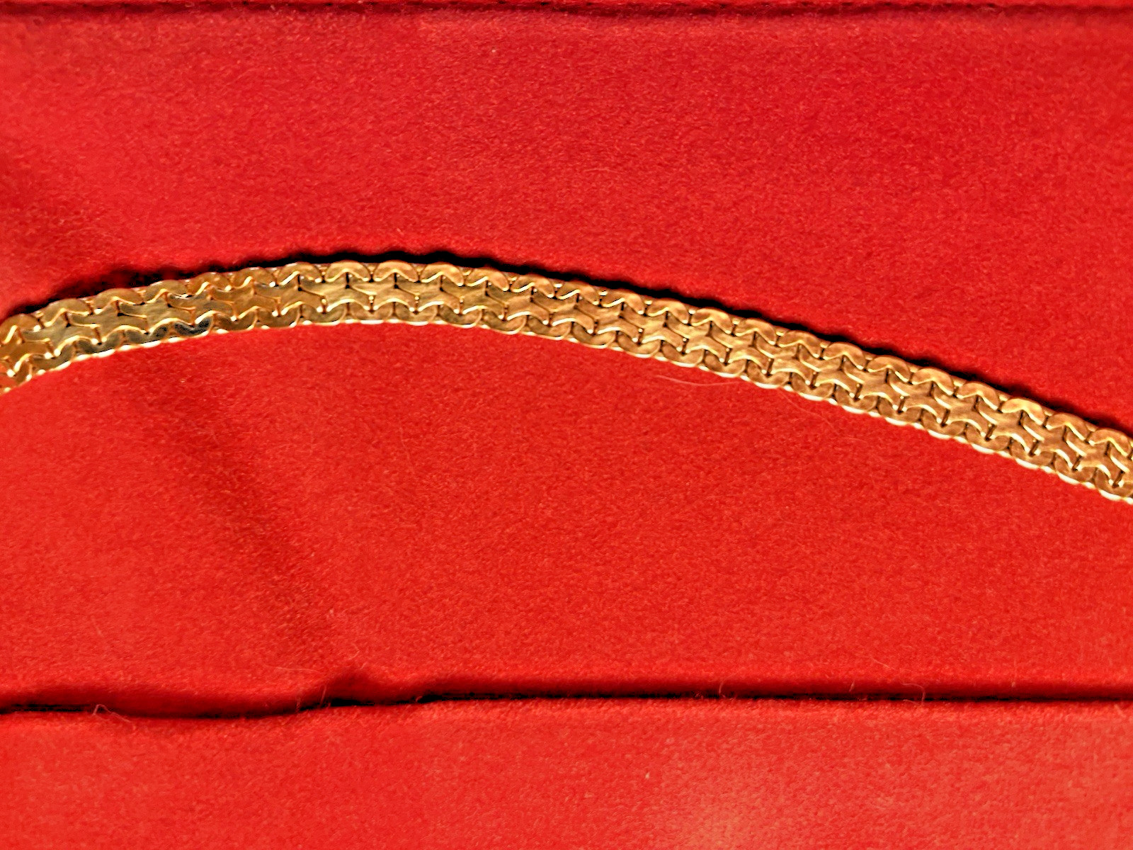 14K Yellow Gold Necklace 10 grams