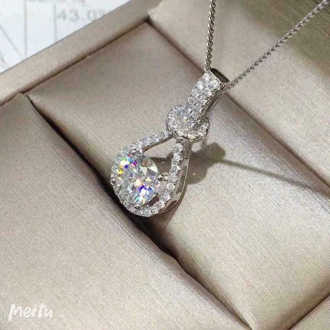 2.30Ct Round Cut VVS1/D Diamond Halo Pendant 14K White Gold Finish Free Chain