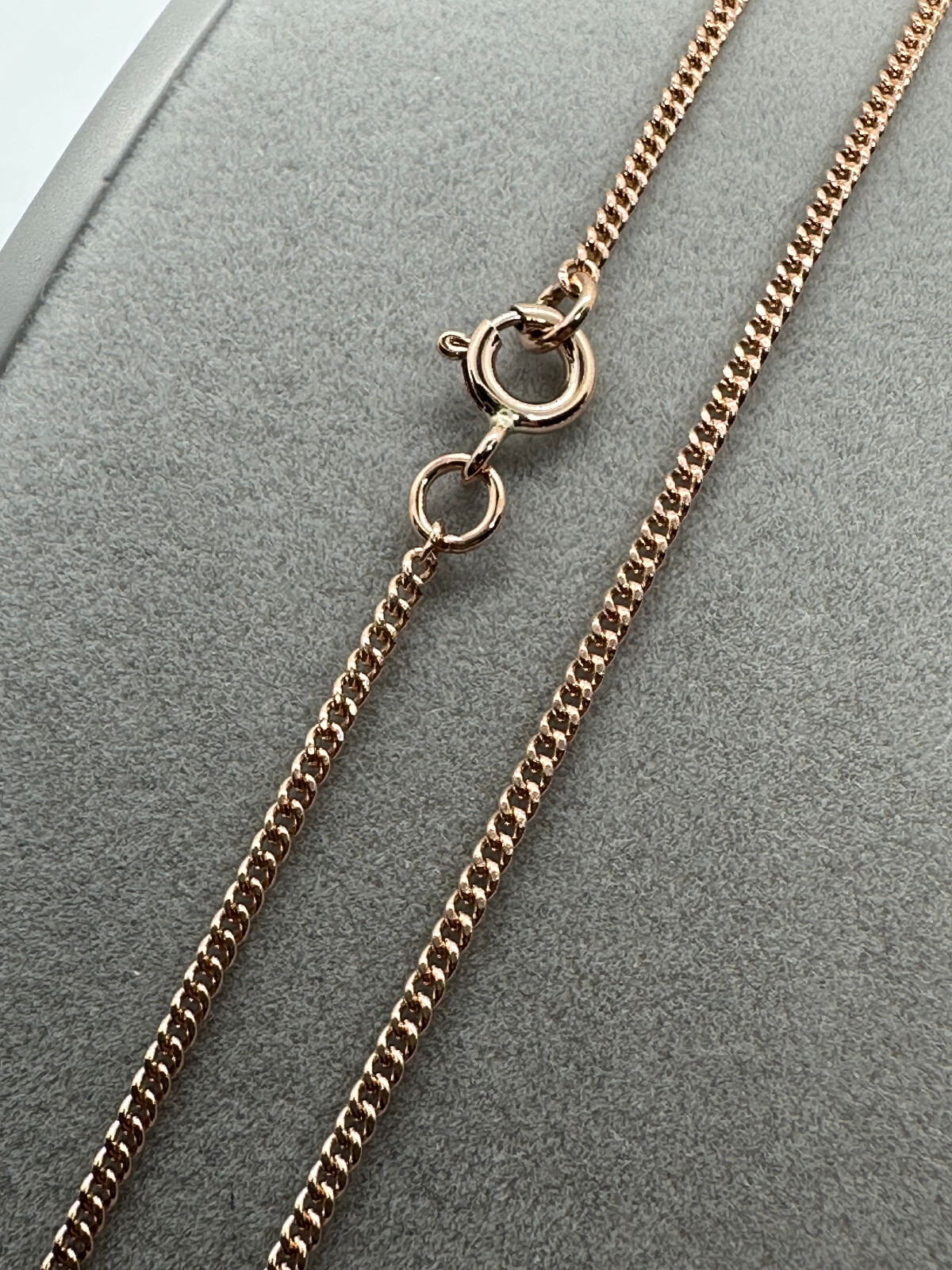 9ct Rose Gold 1.6mm Solid Curb Link Chain 18″/45cm Made in UK (R18C)