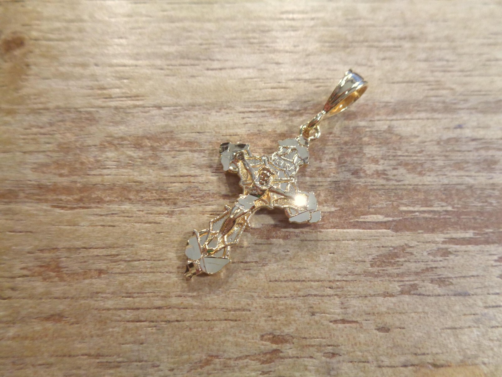 23.5MM SML 14K YELLOW GOLD-PLATED 925 STER SILVER DIAMOND-CUT INRI CROSS PENDANT