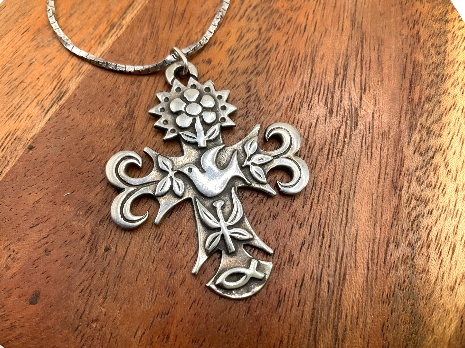 Sterling vintage Primavera peace Hope dove Sunshine Fish cross pendant necklace