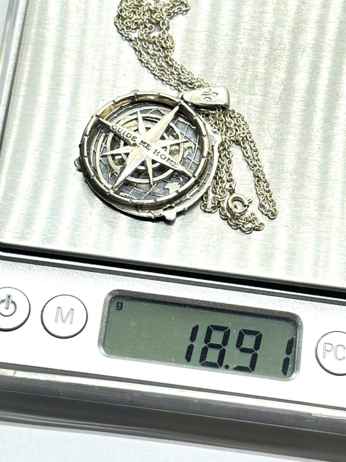 Sterling Silver “The Traveller of 200 Collection” Compass Pendant Necklace 18.9g