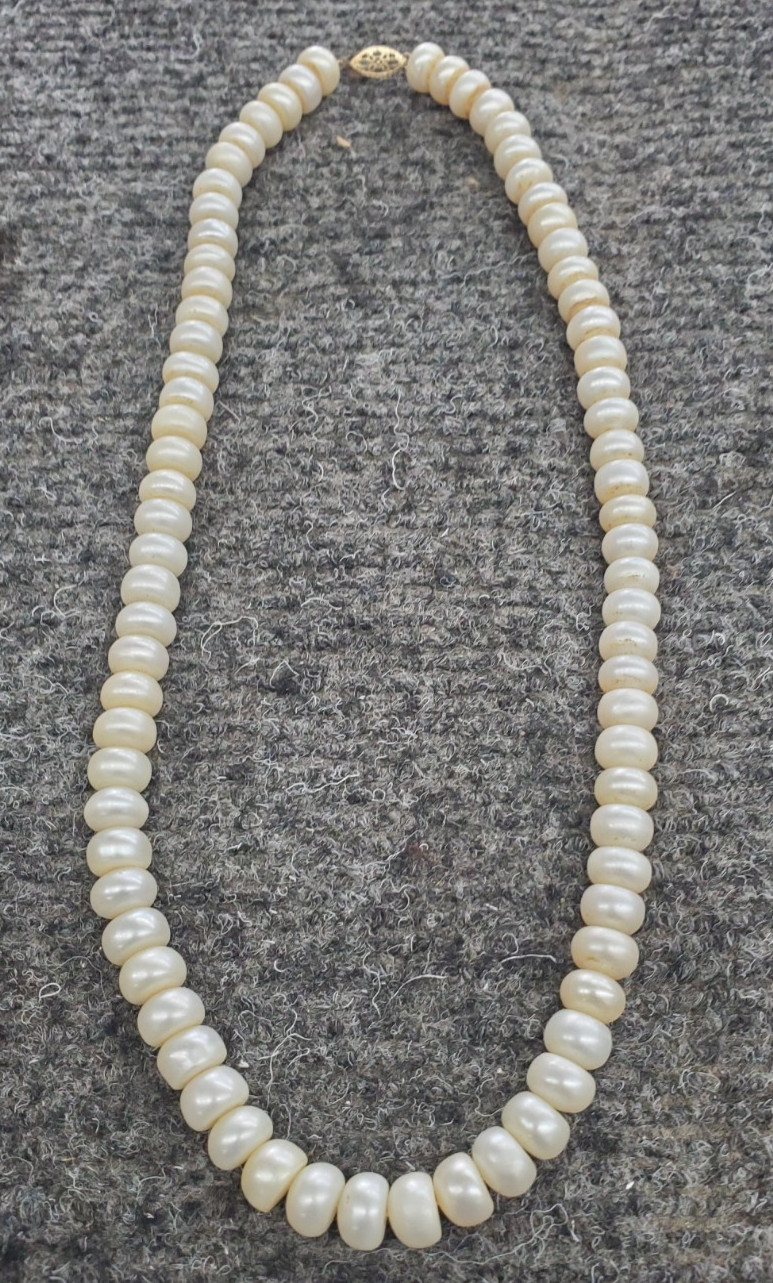 10K Yellow Gold Clasp 8.5MM Genuine Freshwater Pearl 18″ Necklace by NJR
